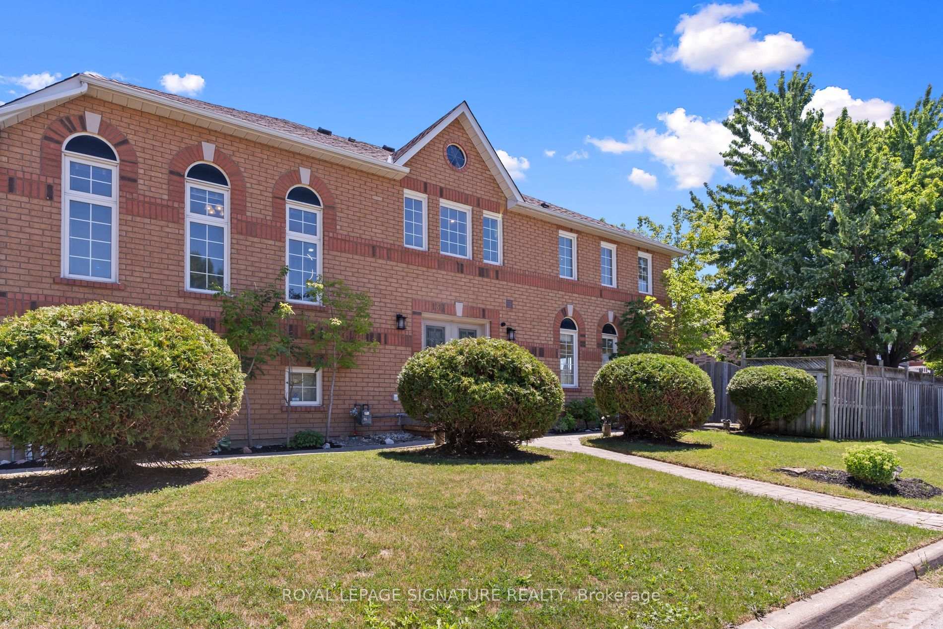 Photo 46 of 1313 Inuit Trail, Mississauga, Meadowvale Village — HOMEH