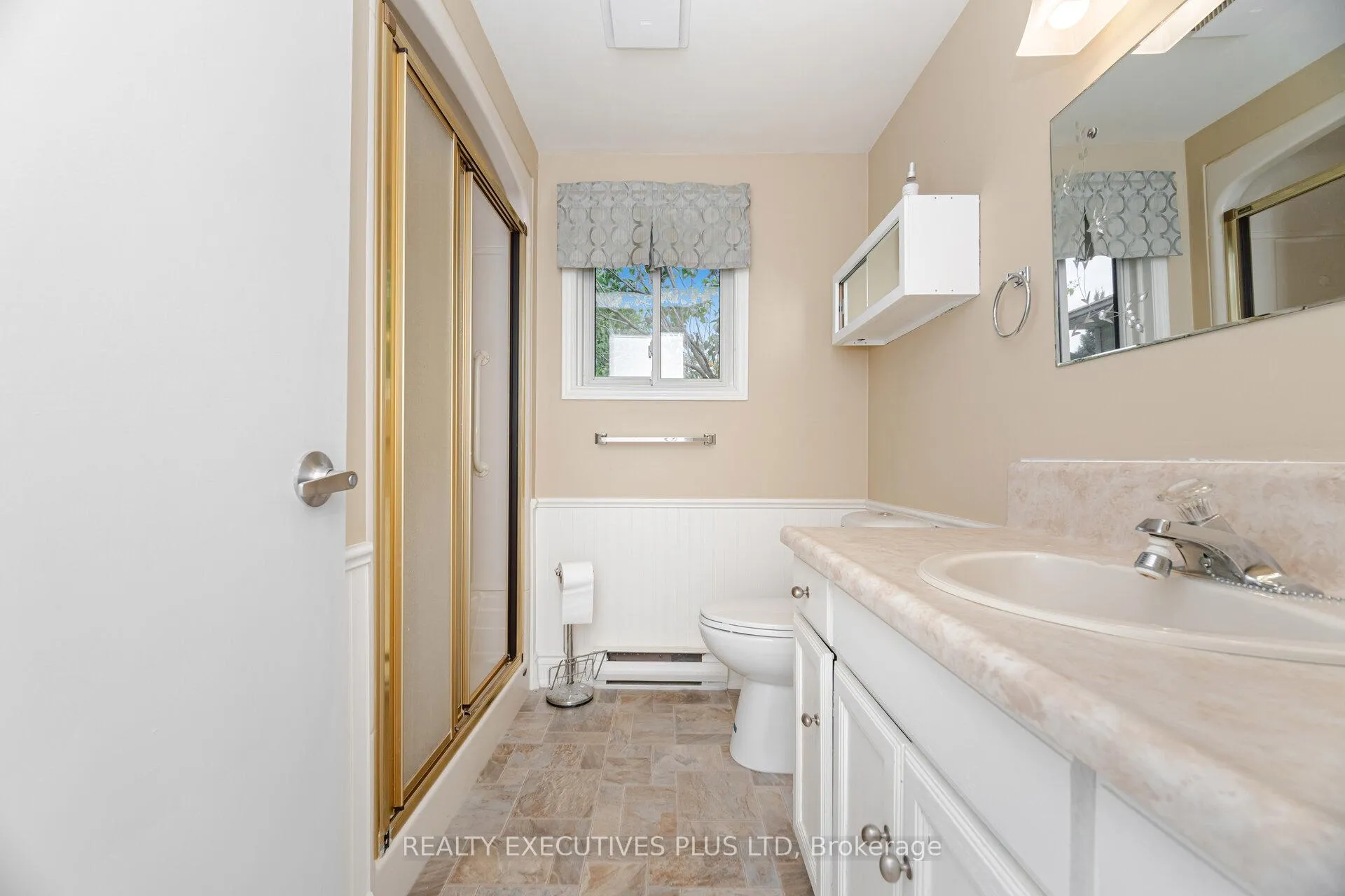 Photo 24 of 112 Tecumseth Pines Drive, New Tecumseth, Rural New Tecumseth — HOMEH