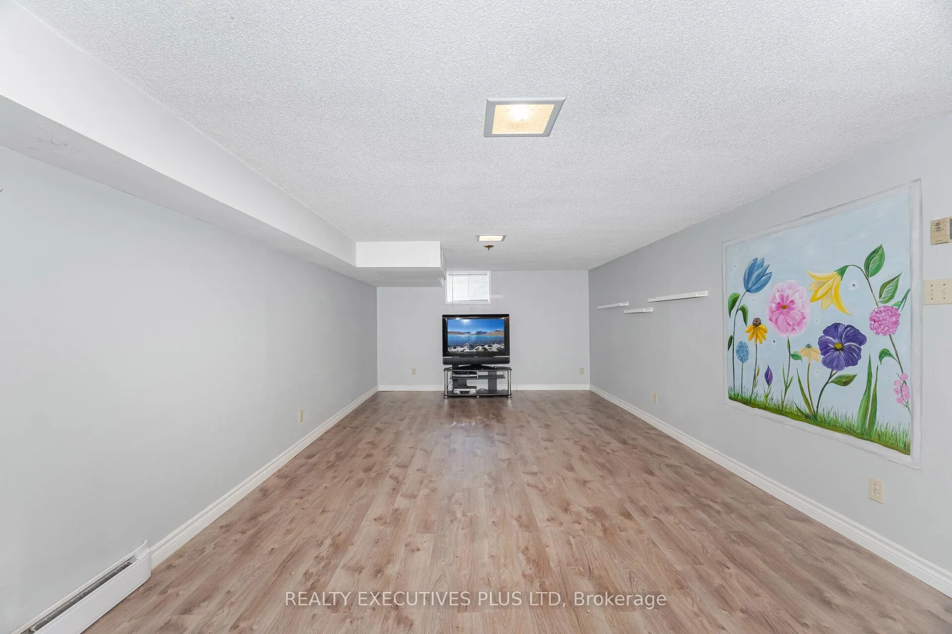 Photo 26 of 112 Tecumseth Pines Drive, New Tecumseth, Rural New Tecumseth — HOMEH