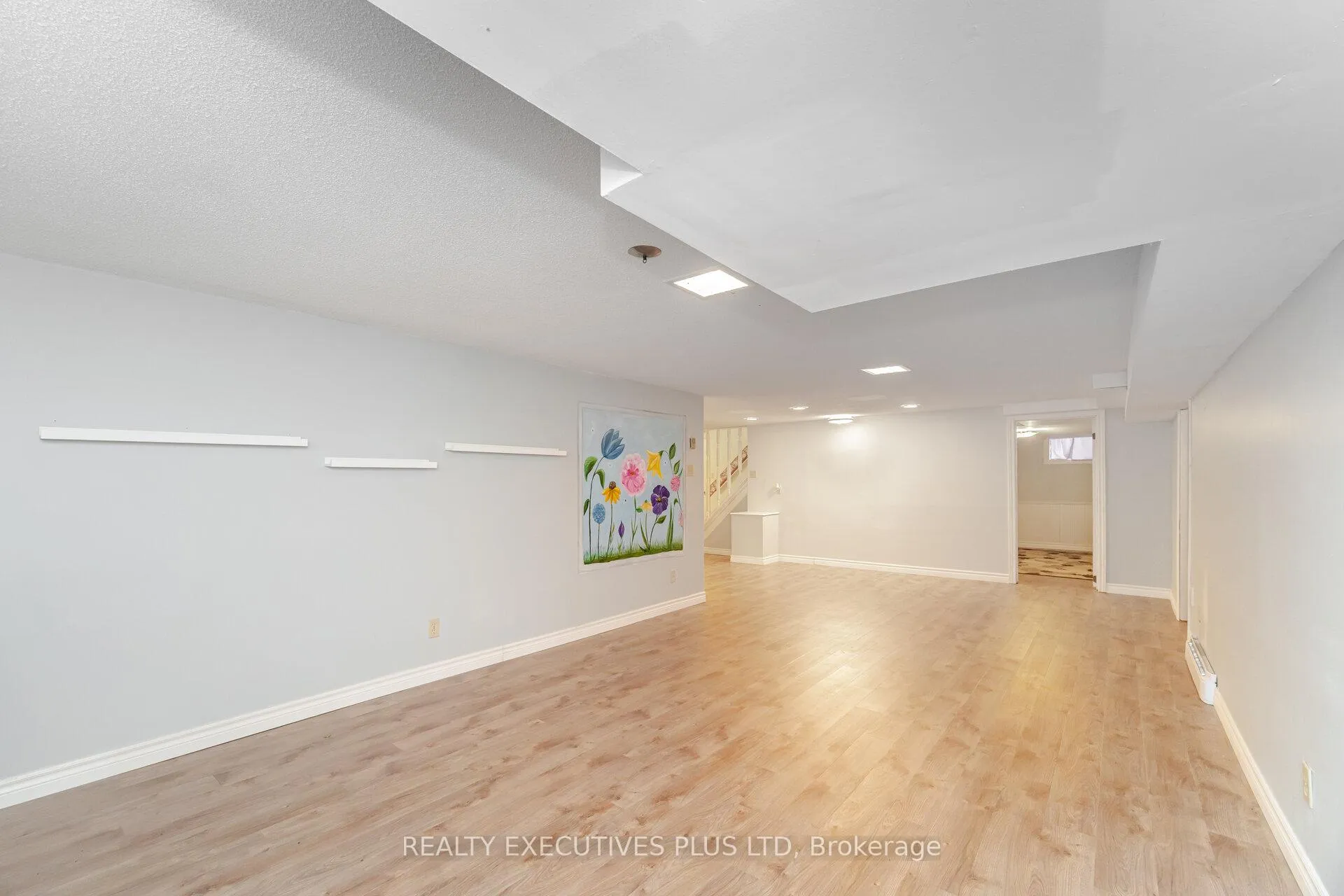 Photo 28 of 112 Tecumseth Pines Drive, New Tecumseth, Rural New Tecumseth — HOMEH