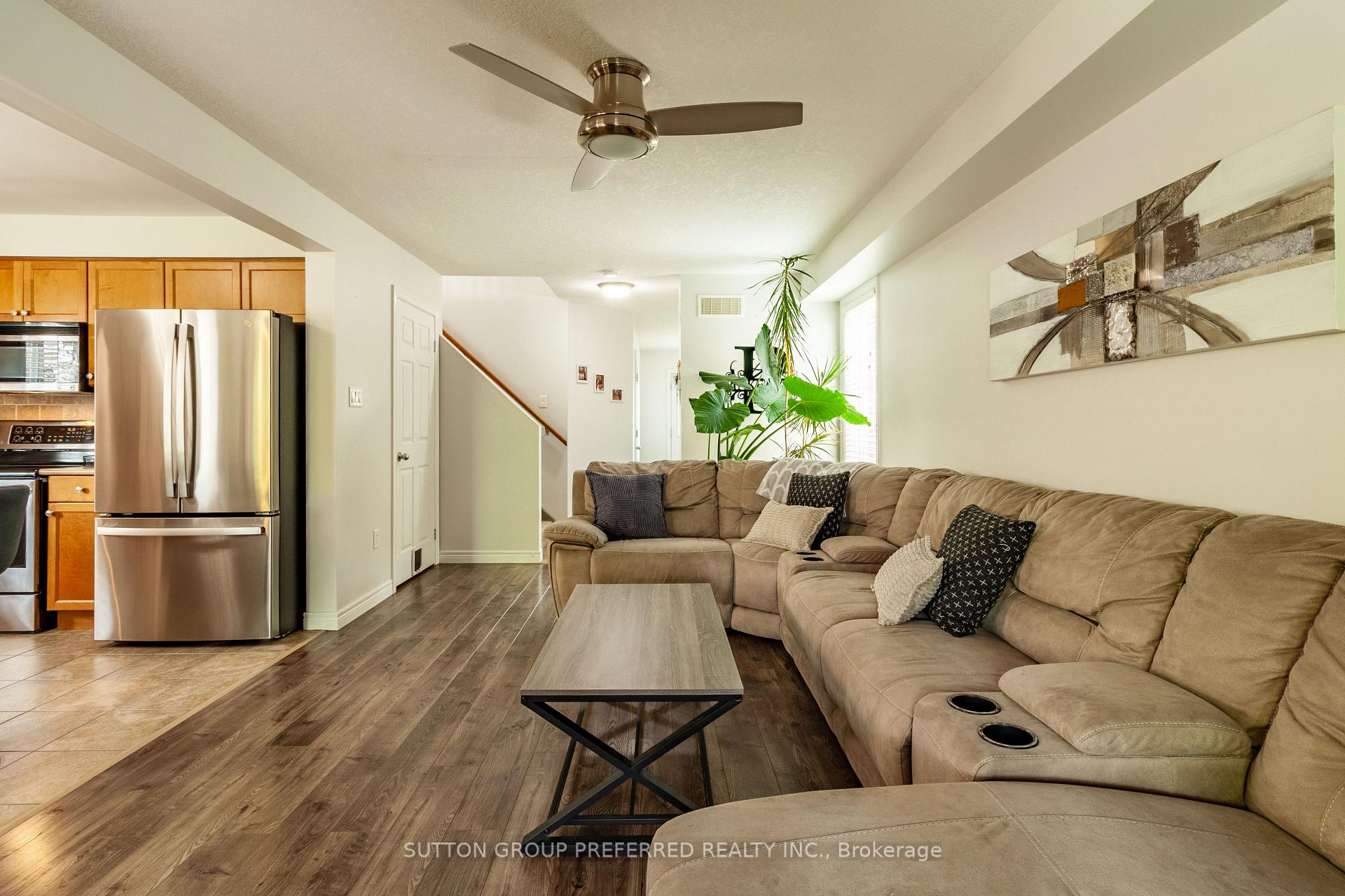 Photo 15 of 1190 Silverfox Drive, London, North S — HOMEH