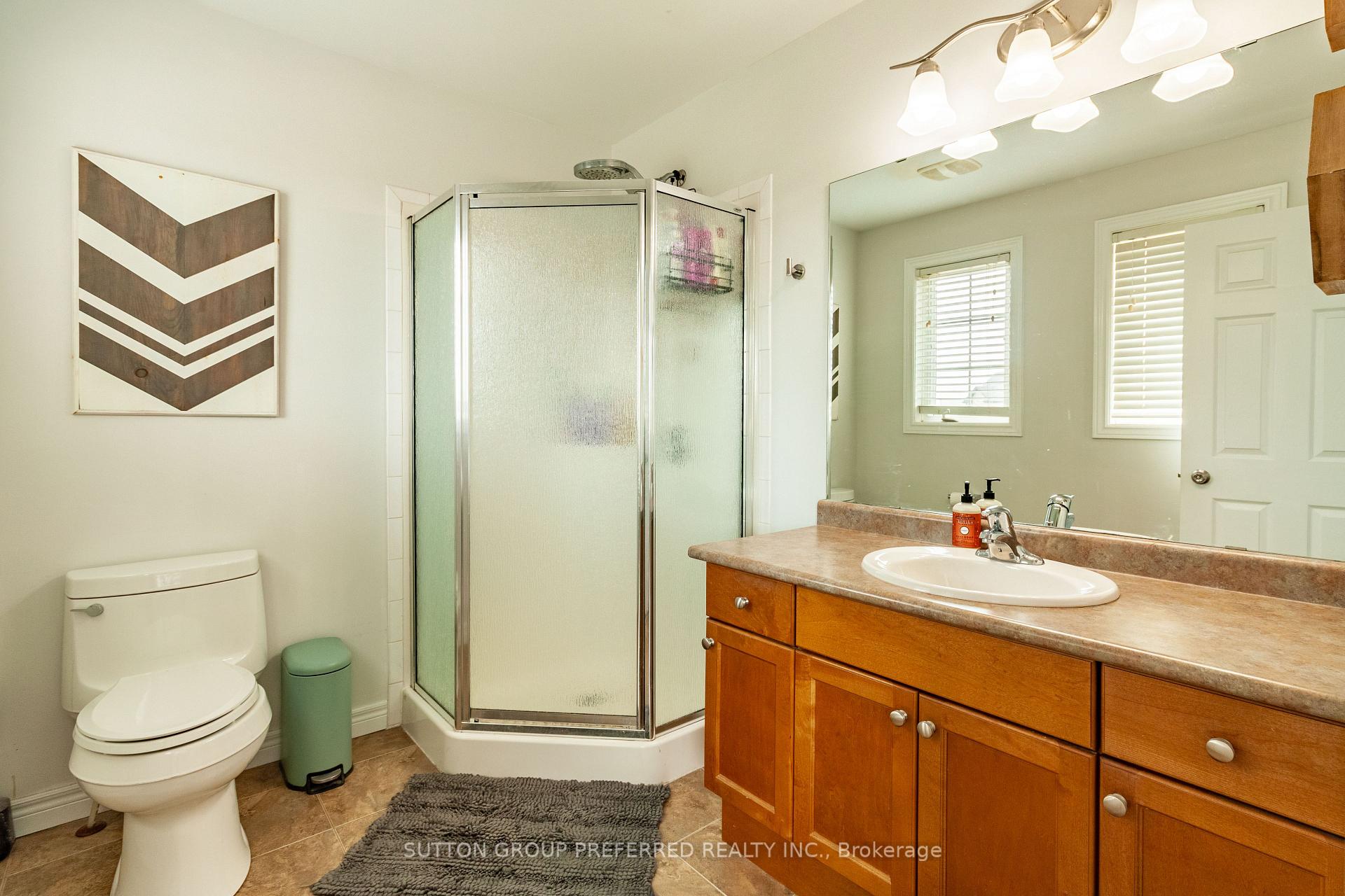 Photo 20 of 1190 Silverfox Drive, London, North S — HOMEH