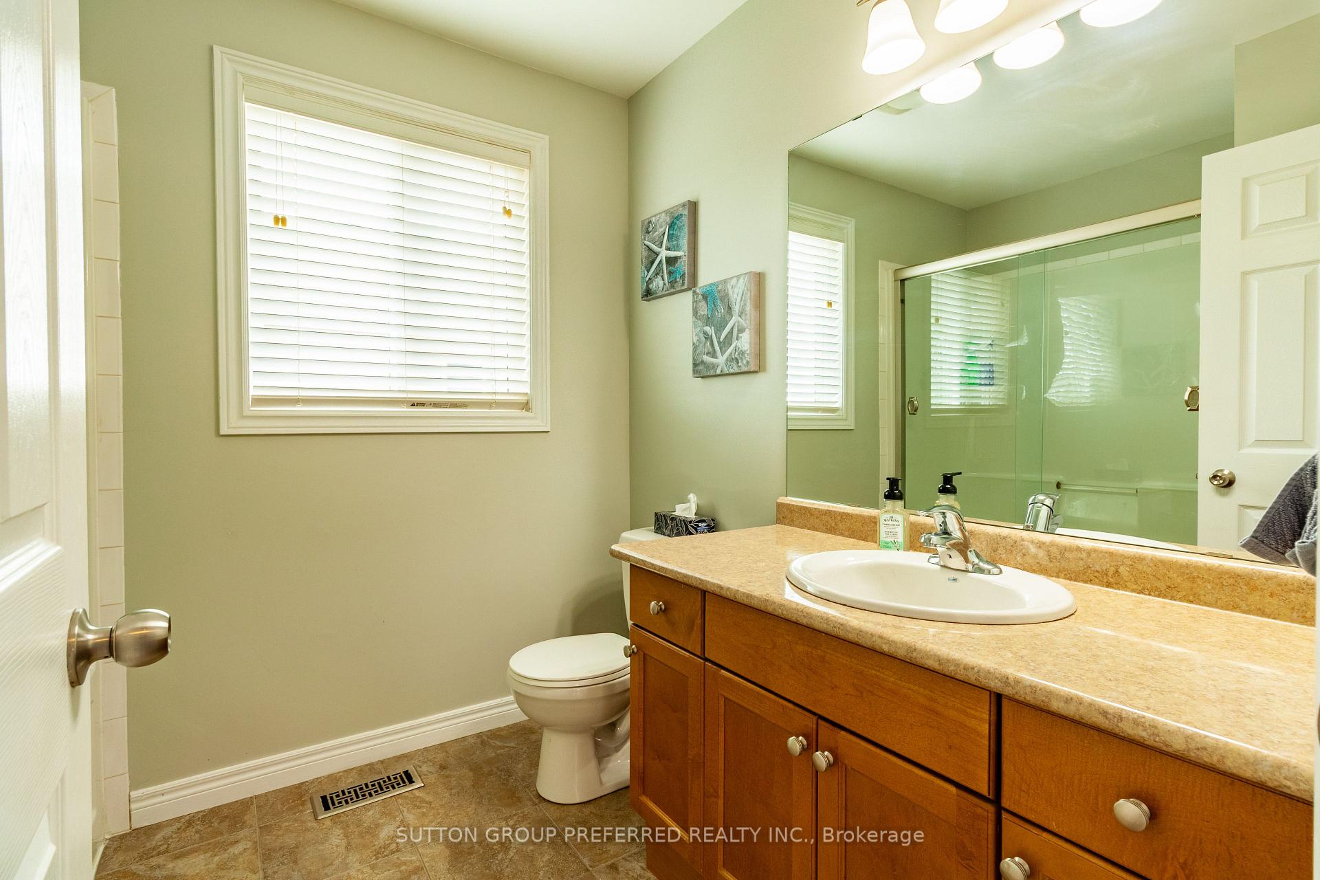 Photo 24 of 1190 Silverfox Drive, London, North S — HOMEH