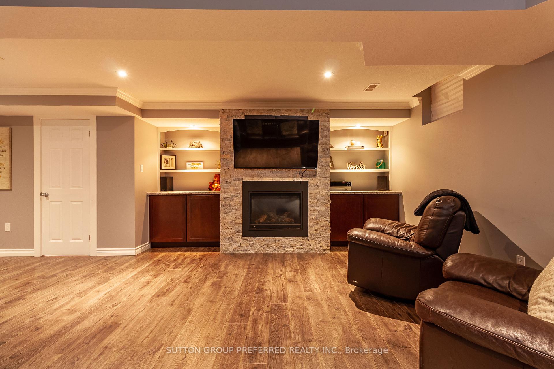 Photo 30 of 1190 Silverfox Drive, London, North S — HOMEH