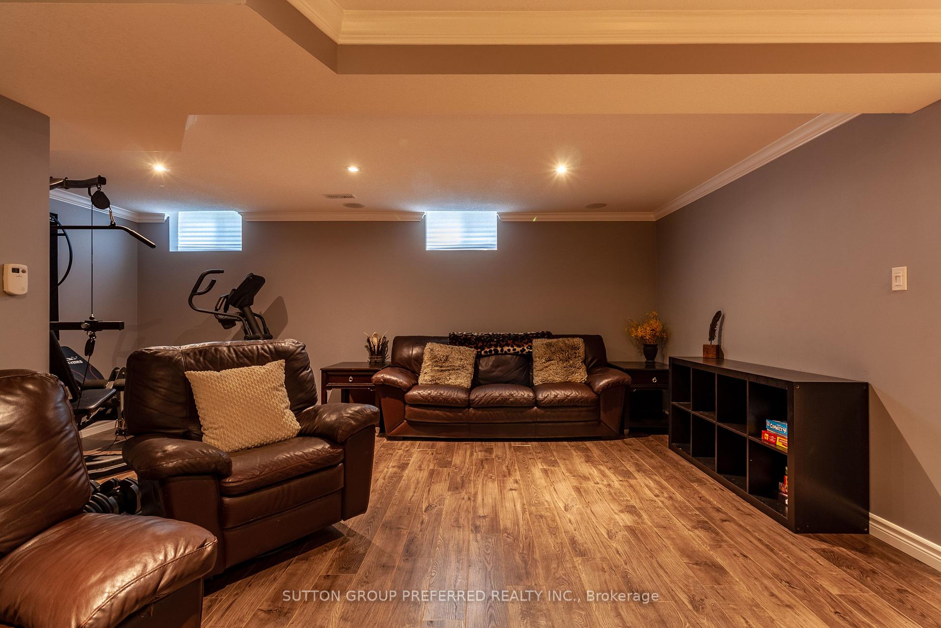 Photo 31 of 1190 Silverfox Drive, London, North S — HOMEH
