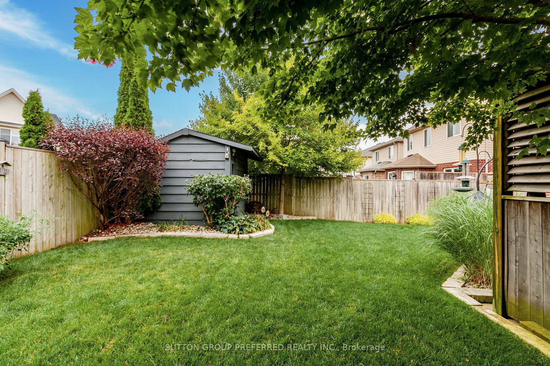 Photo 38 of 1190 Silverfox Drive, London, North S — HOMEH