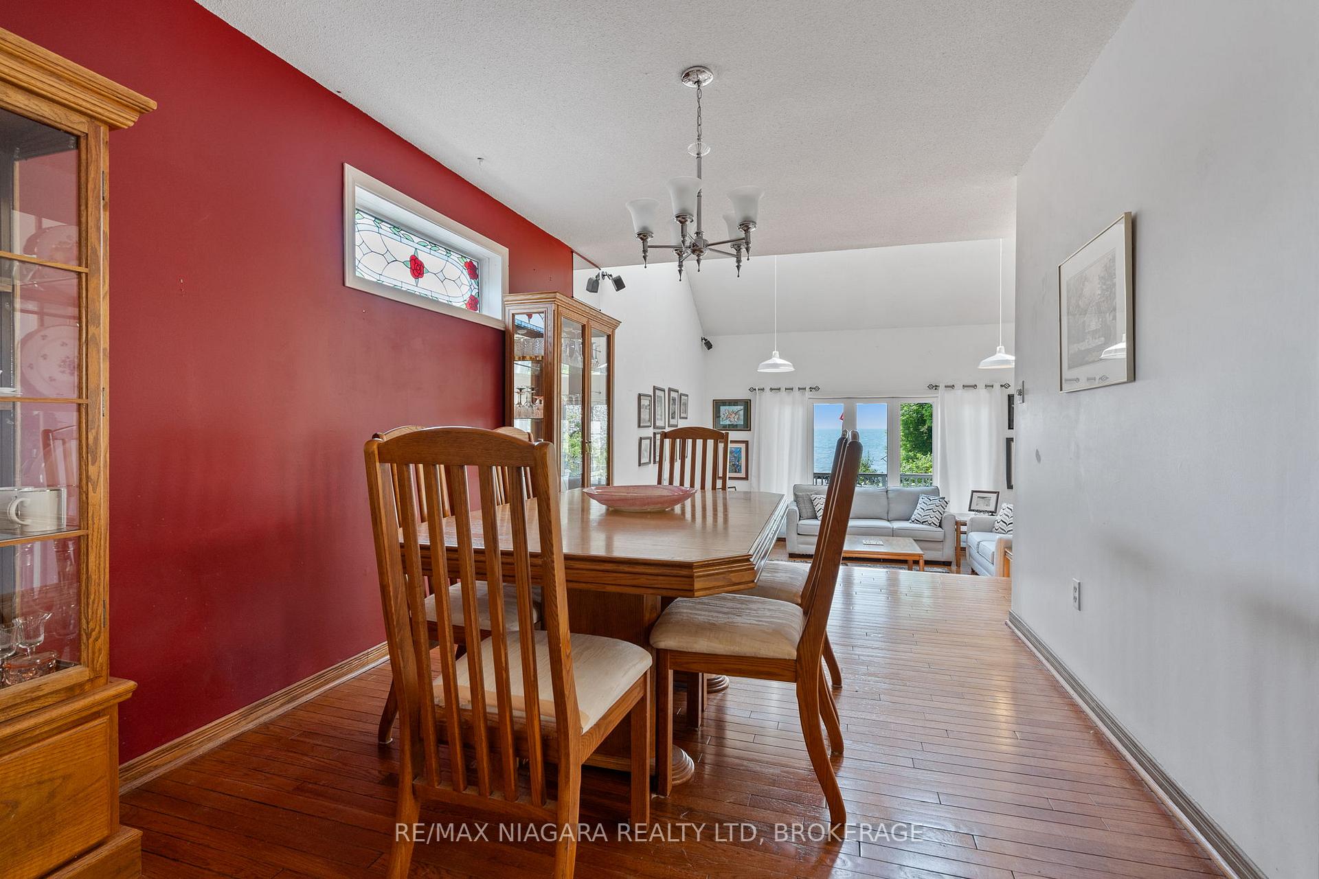 Photo 20 of 2944 North Shore Drive, Haldimand, Dunnville — HOMEH