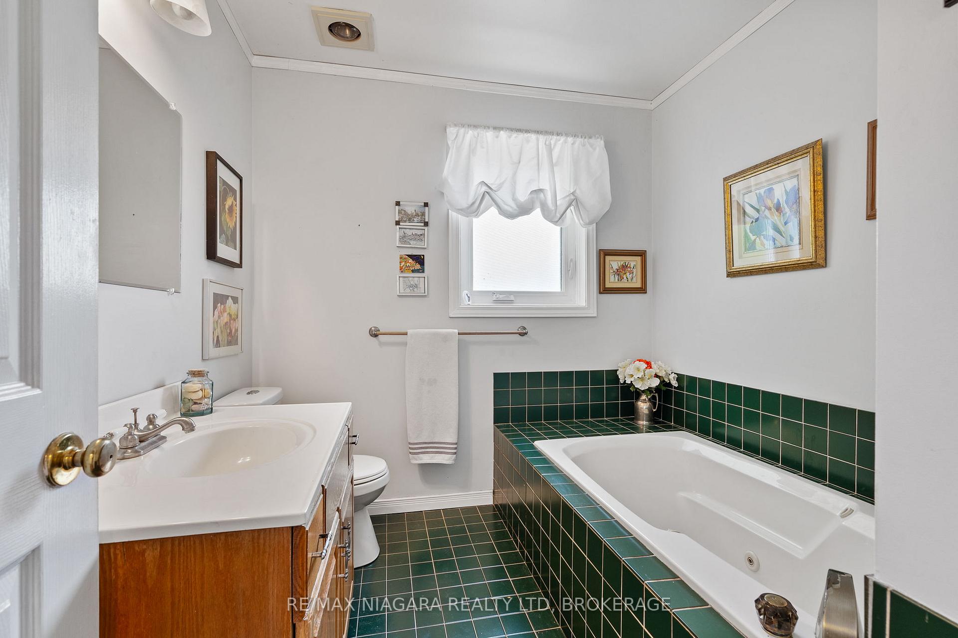 Photo 30 of 2944 North Shore Drive, Haldimand, Dunnville — HOMEH