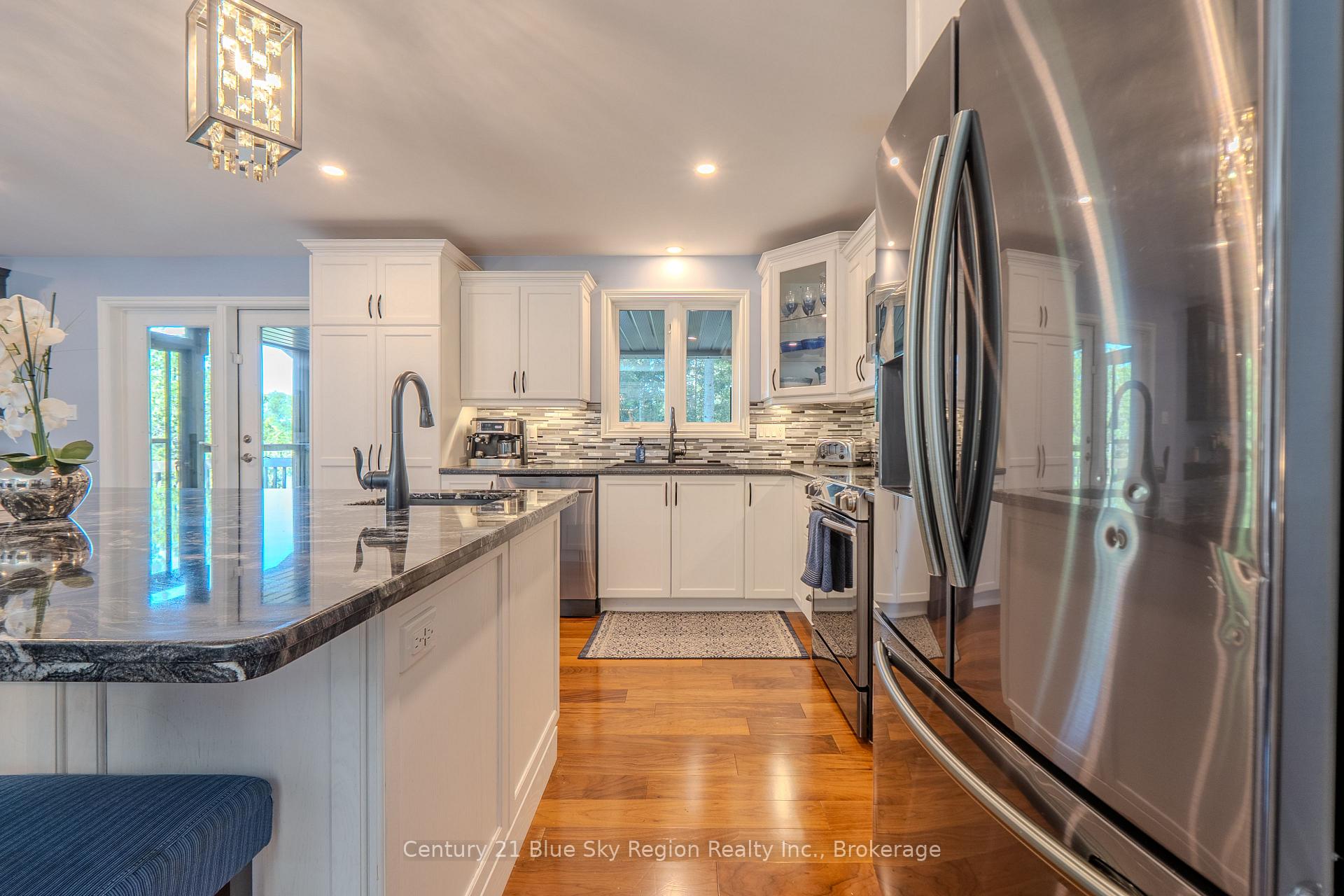 Photo 13 of 731 MacPherson Drive, East Ferris — HOMEH