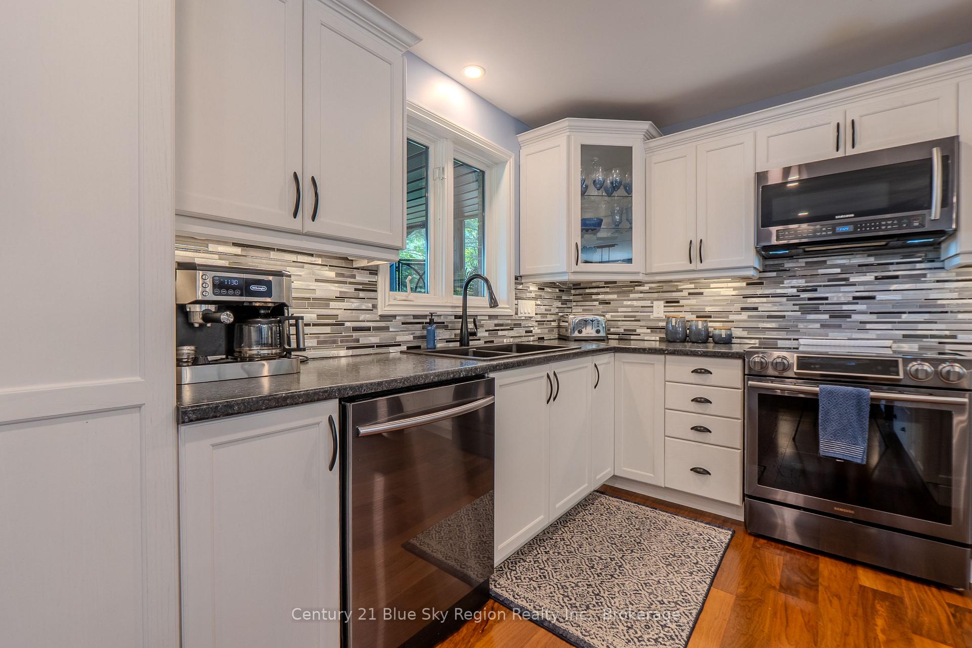 Photo 16 of 731 MacPherson Drive, East Ferris — HOMEH