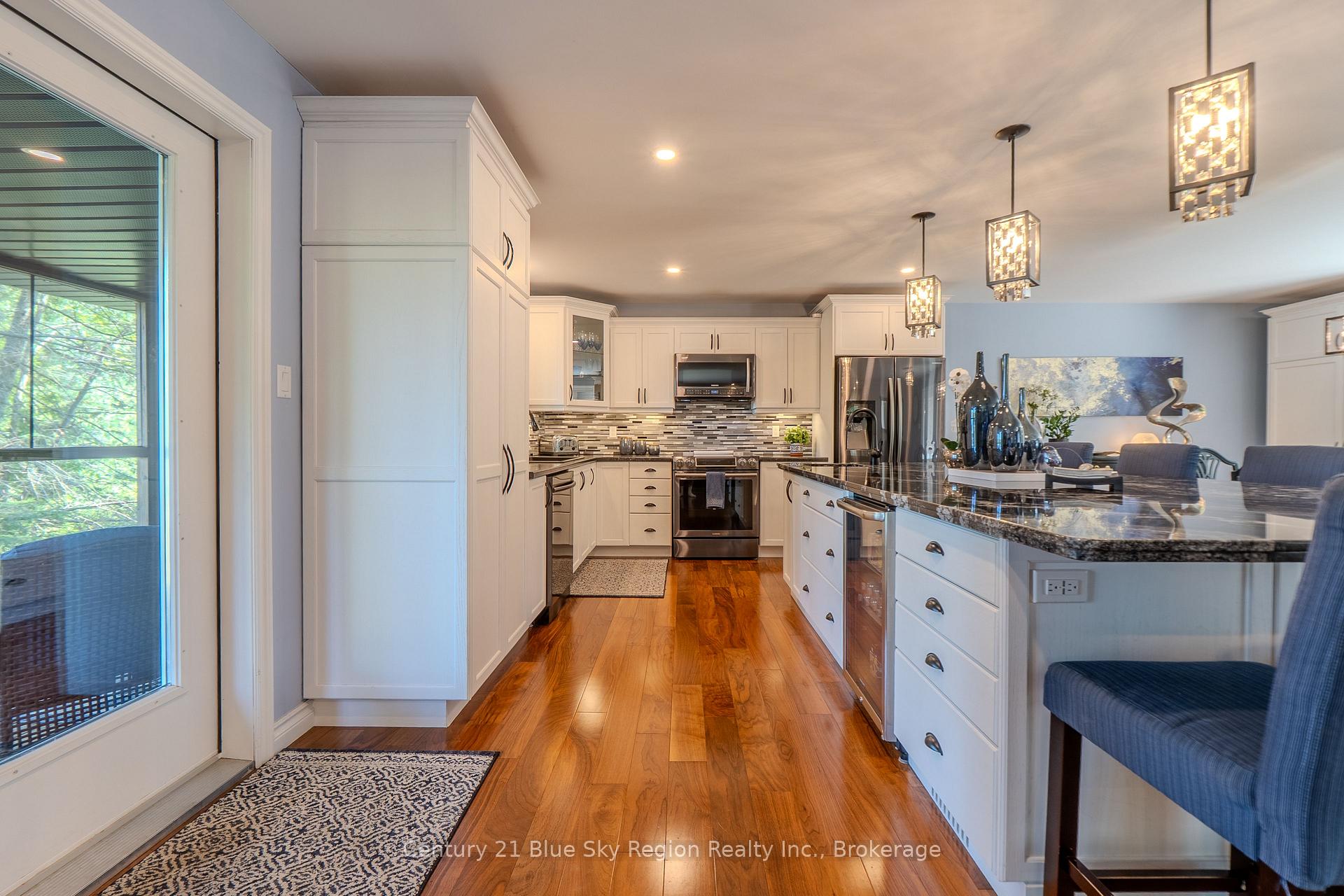 Photo 17 of 731 MacPherson Drive, East Ferris — HOMEH