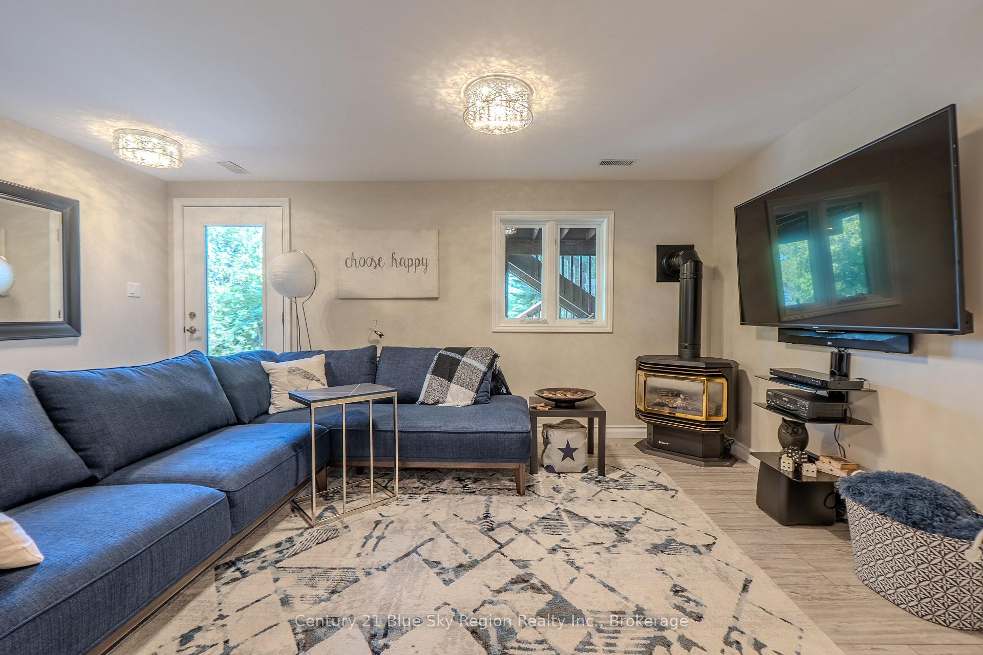 Photo 33 of 731 MacPherson Drive, East Ferris — HOMEH
