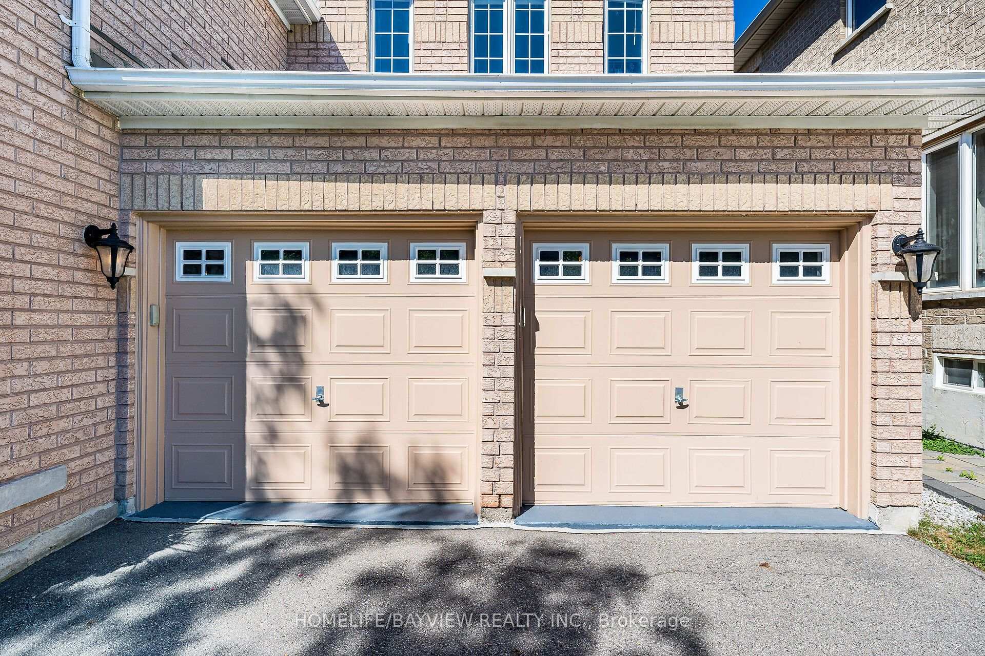 Photo 4 of 68 Ampezzo Avenue, Vaughan, Vellore Village — HOMEH