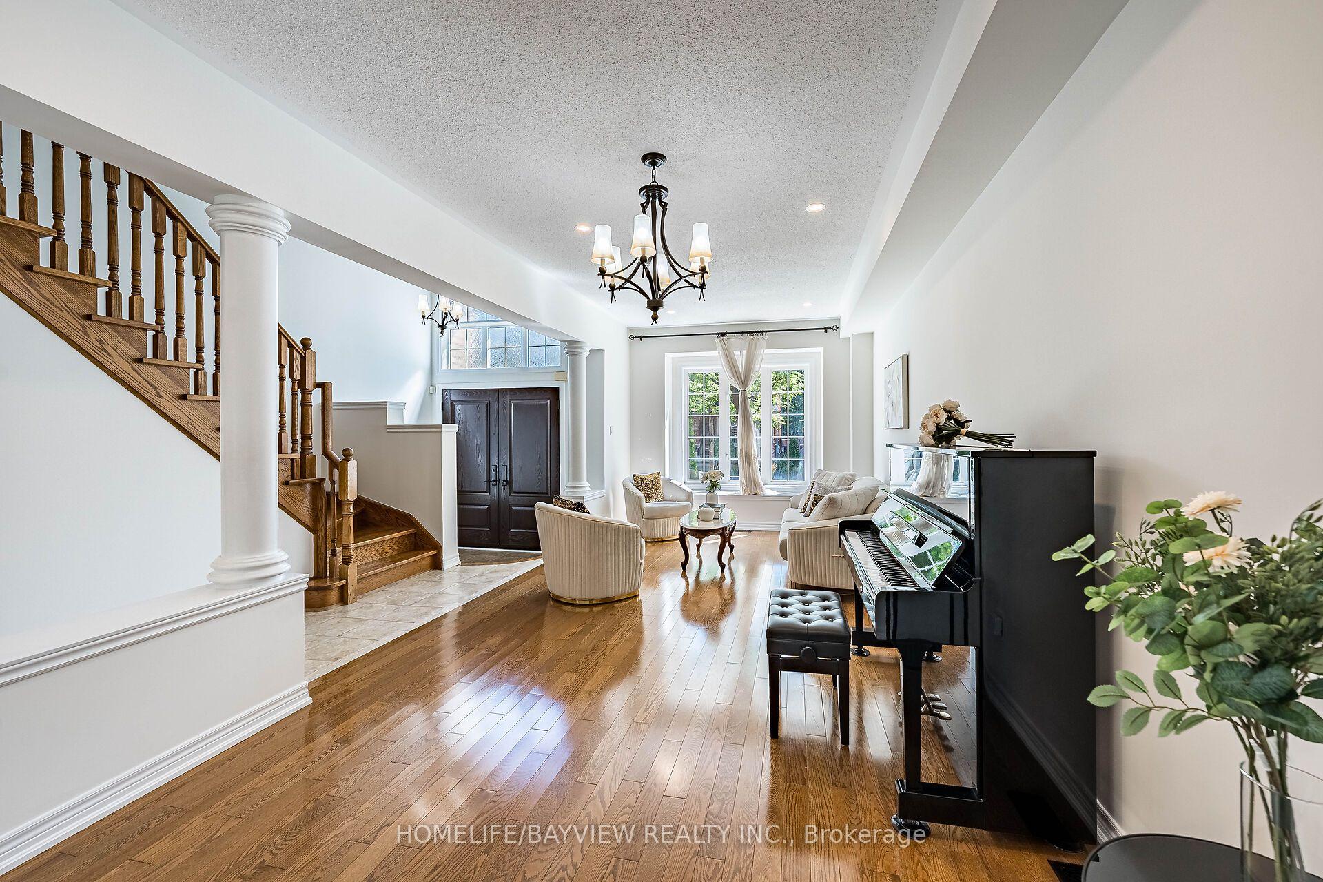 Photo 14 of 68 Ampezzo Avenue, Vaughan, Vellore Village — HOMEH