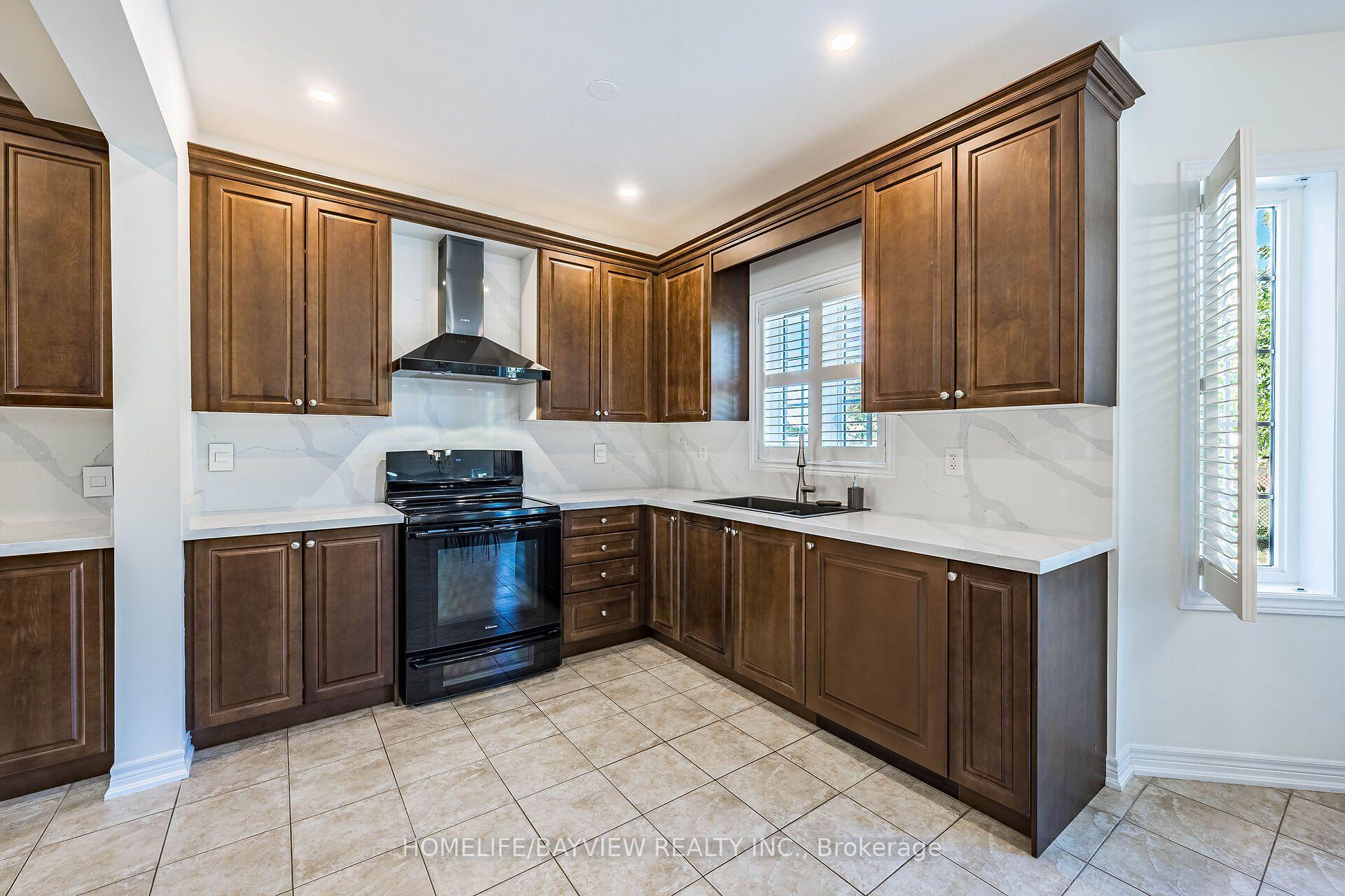 Photo 15 of 68 Ampezzo Avenue, Vaughan, Vellore Village — HOMEH