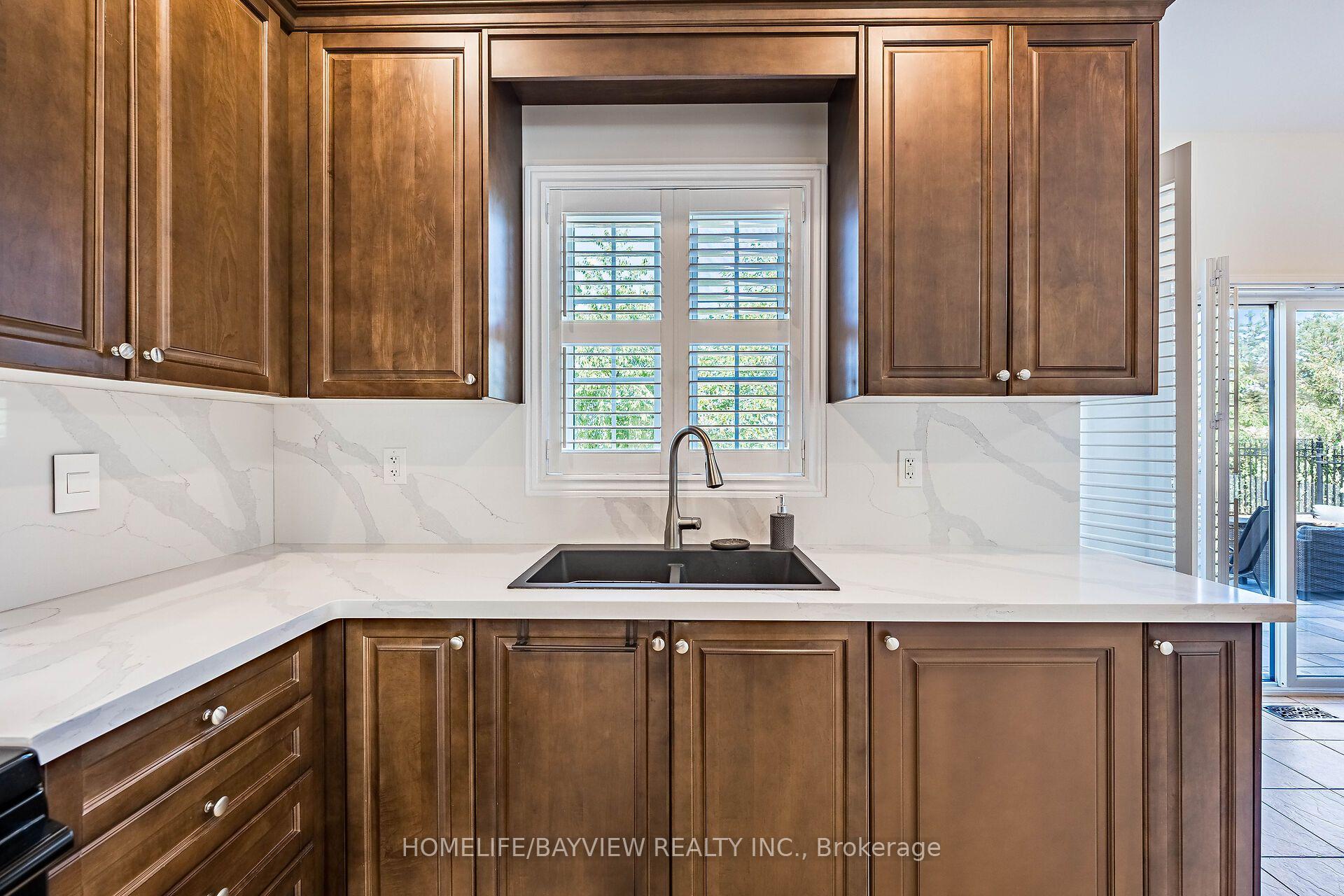 Photo 17 of 68 Ampezzo Avenue, Vaughan, Vellore Village — HOMEH