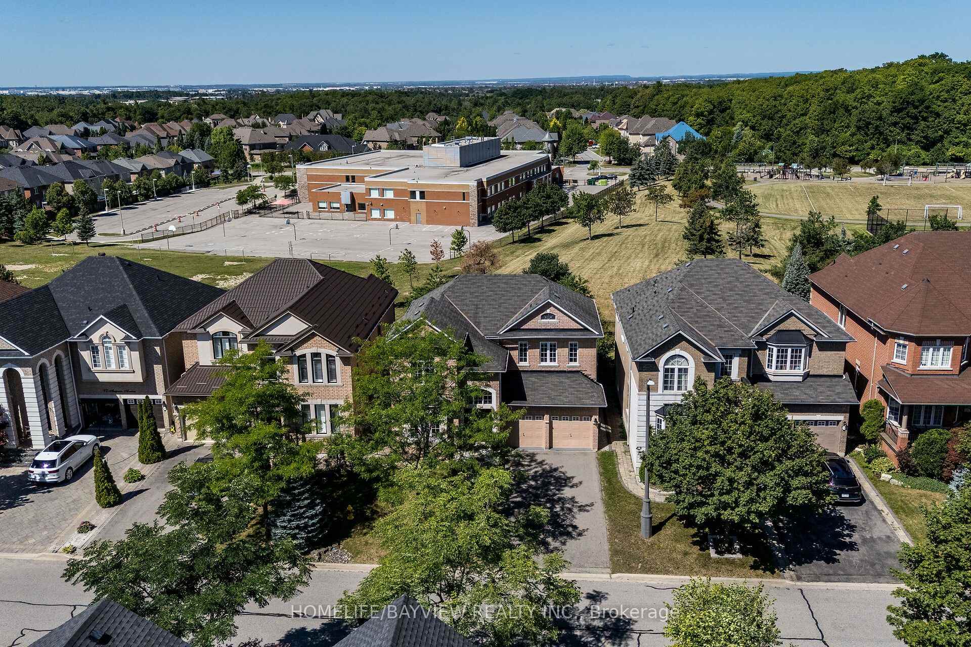 Photo 44 of 68 Ampezzo Avenue, Vaughan, Vellore Village — HOMEH