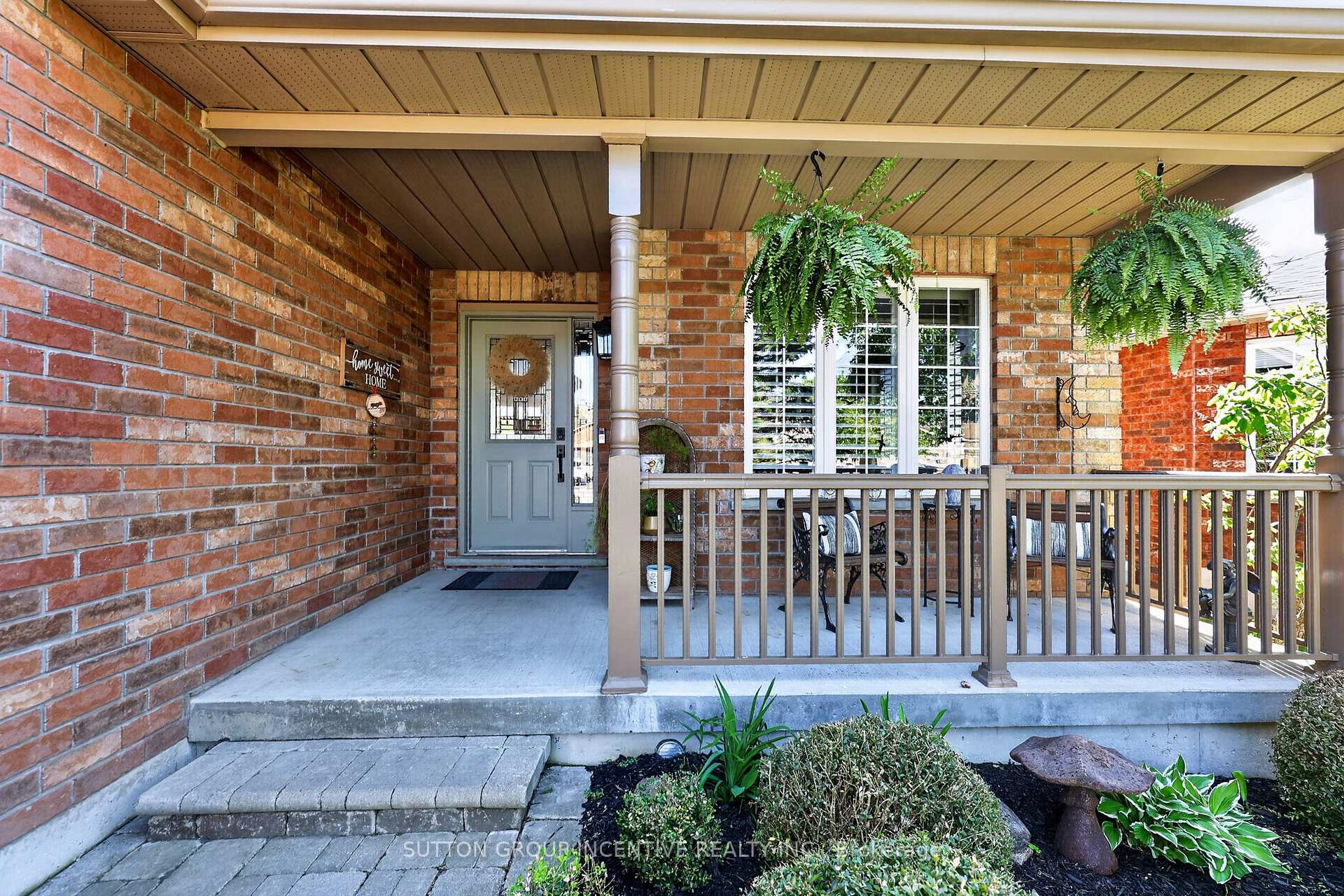 Photo 2 of 255 Pringle Drive, Barrie, Edgehill Drive — HOMEH