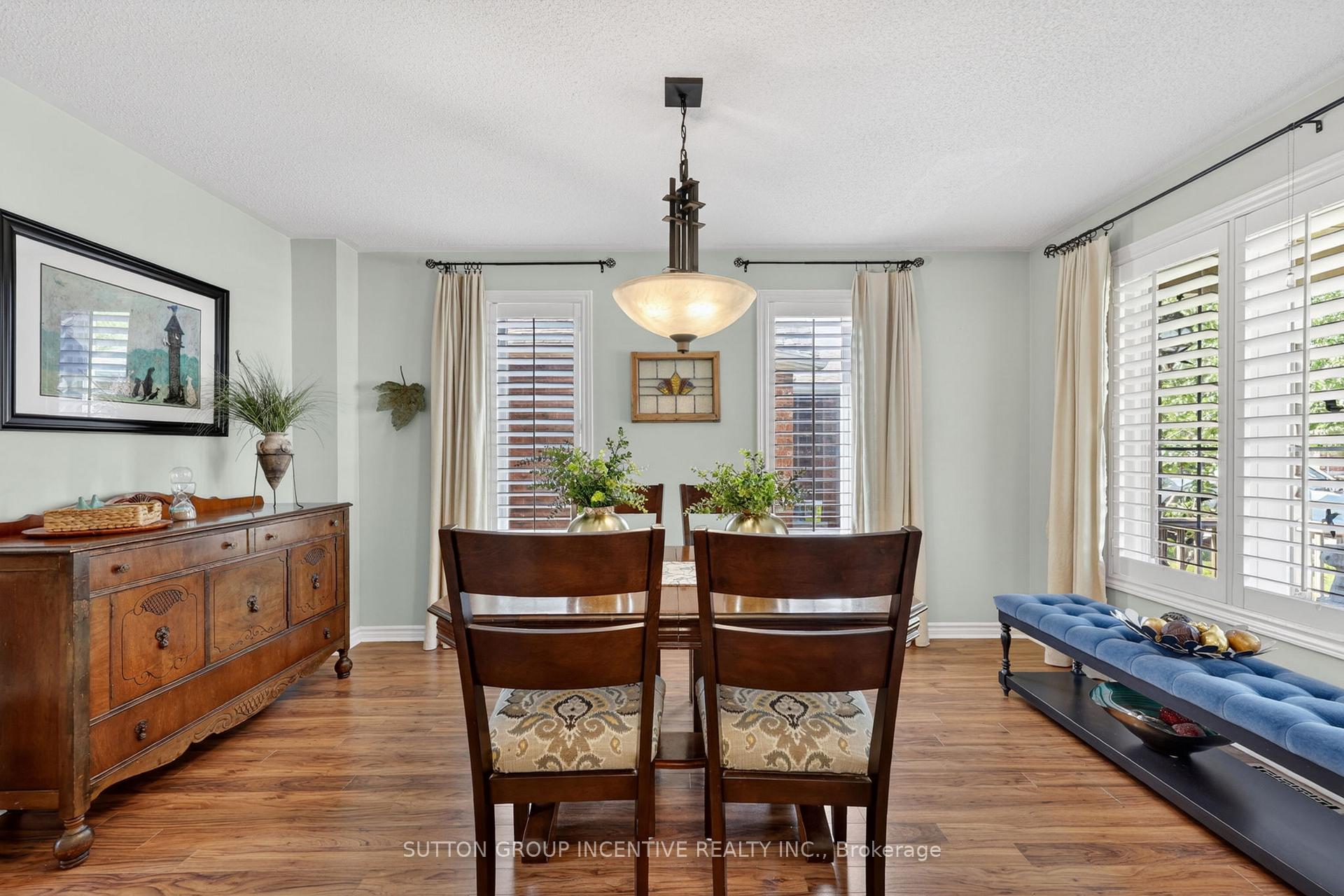 Photo 21 of 255 Pringle Drive, Barrie, Edgehill Drive — HOMEH