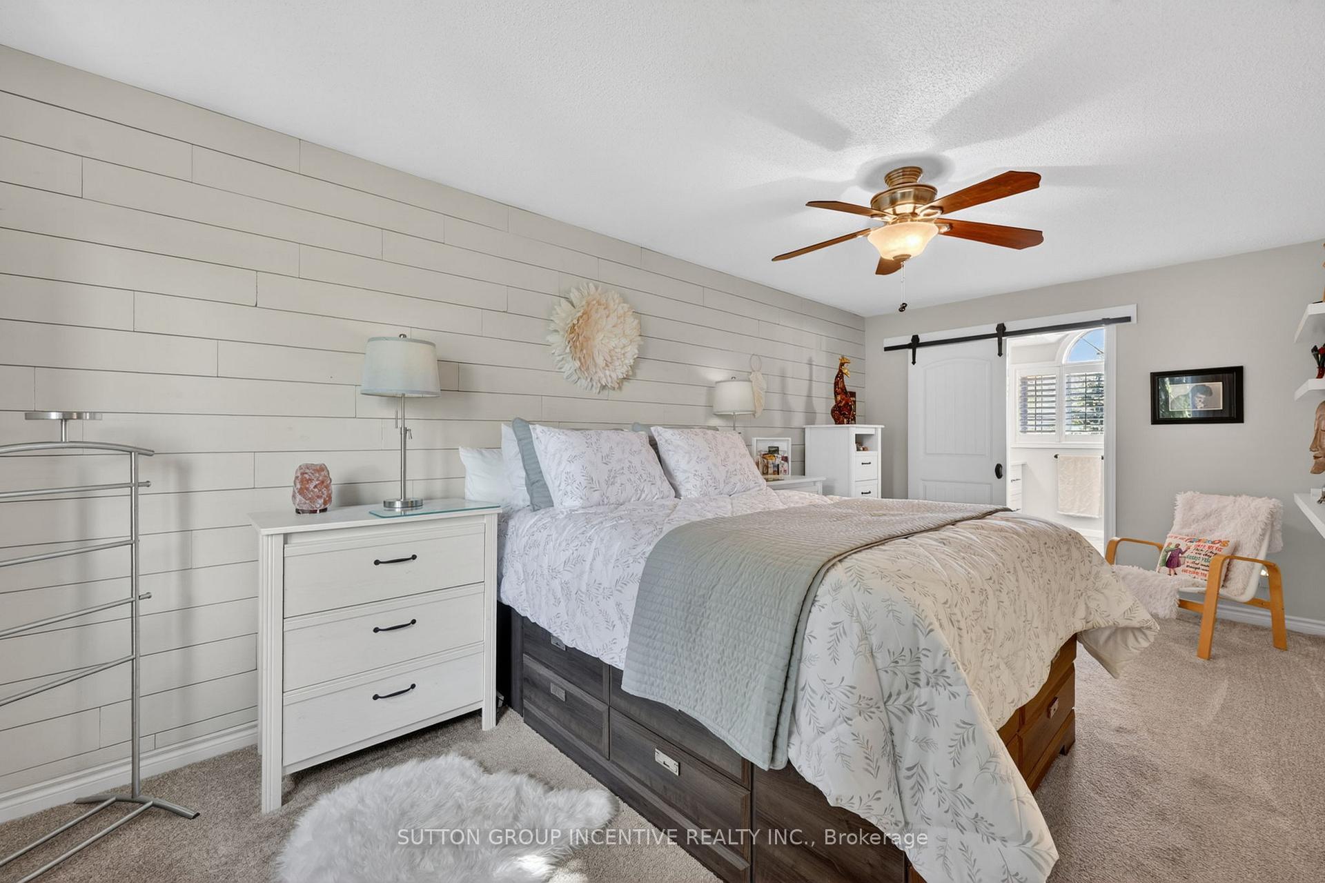 Photo 26 of 255 Pringle Drive, Barrie, Edgehill Drive — HOMEH