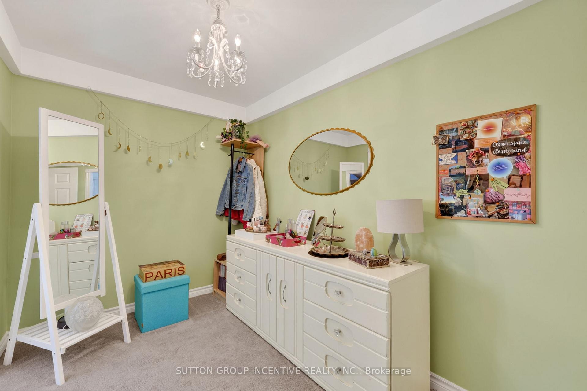 Photo 38 of 255 Pringle Drive, Barrie, Edgehill Drive — HOMEH