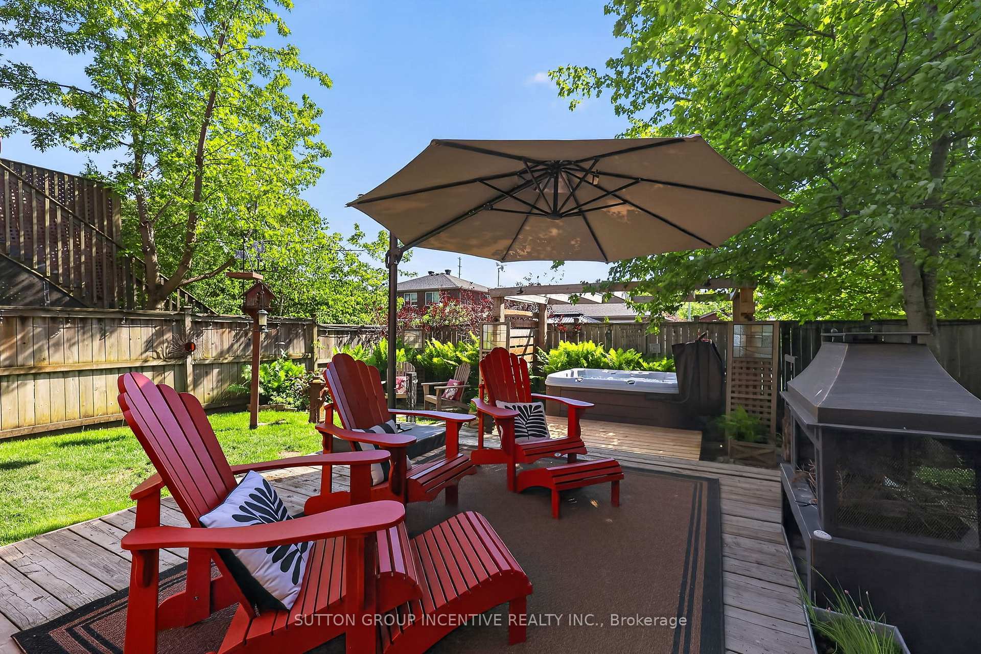 Photo 46 of 255 Pringle Drive, Barrie, Edgehill Drive — HOMEH