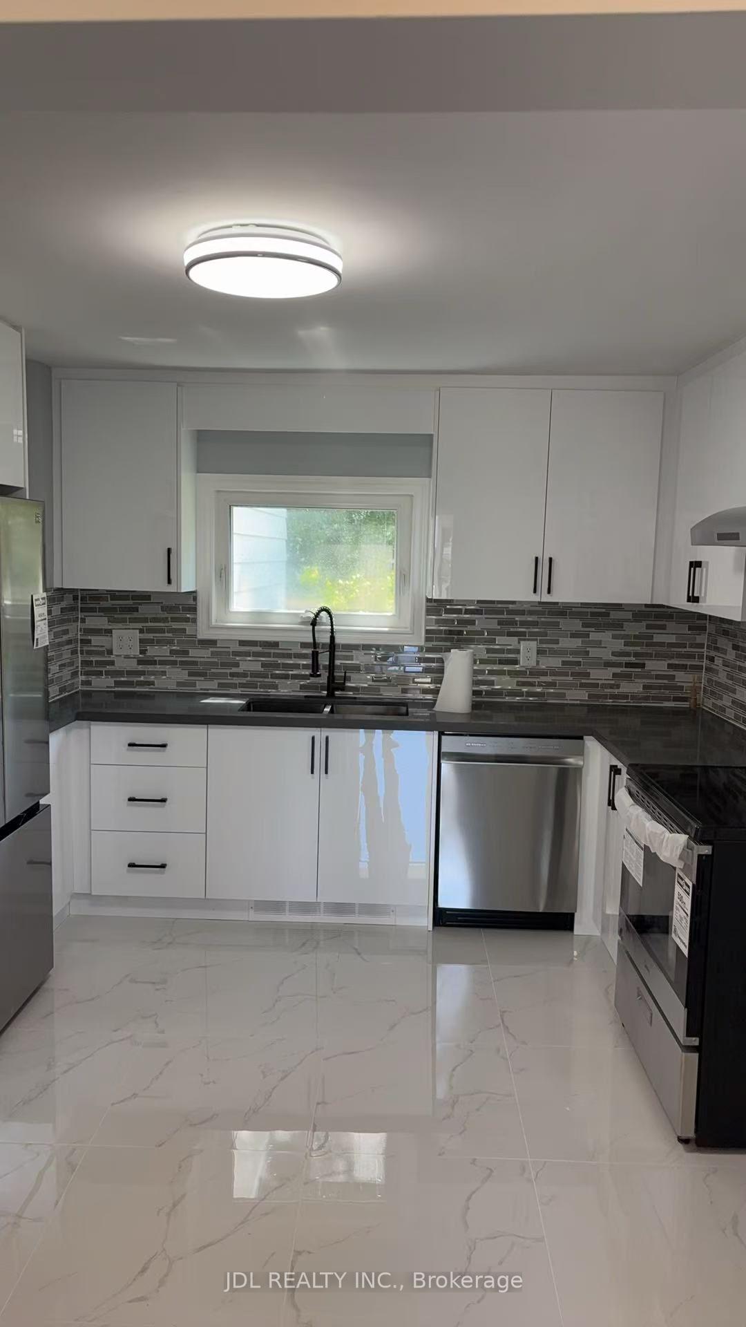 Photo 2 of 238 Hunter Street, Pembroke, Pembroke — HOMEH