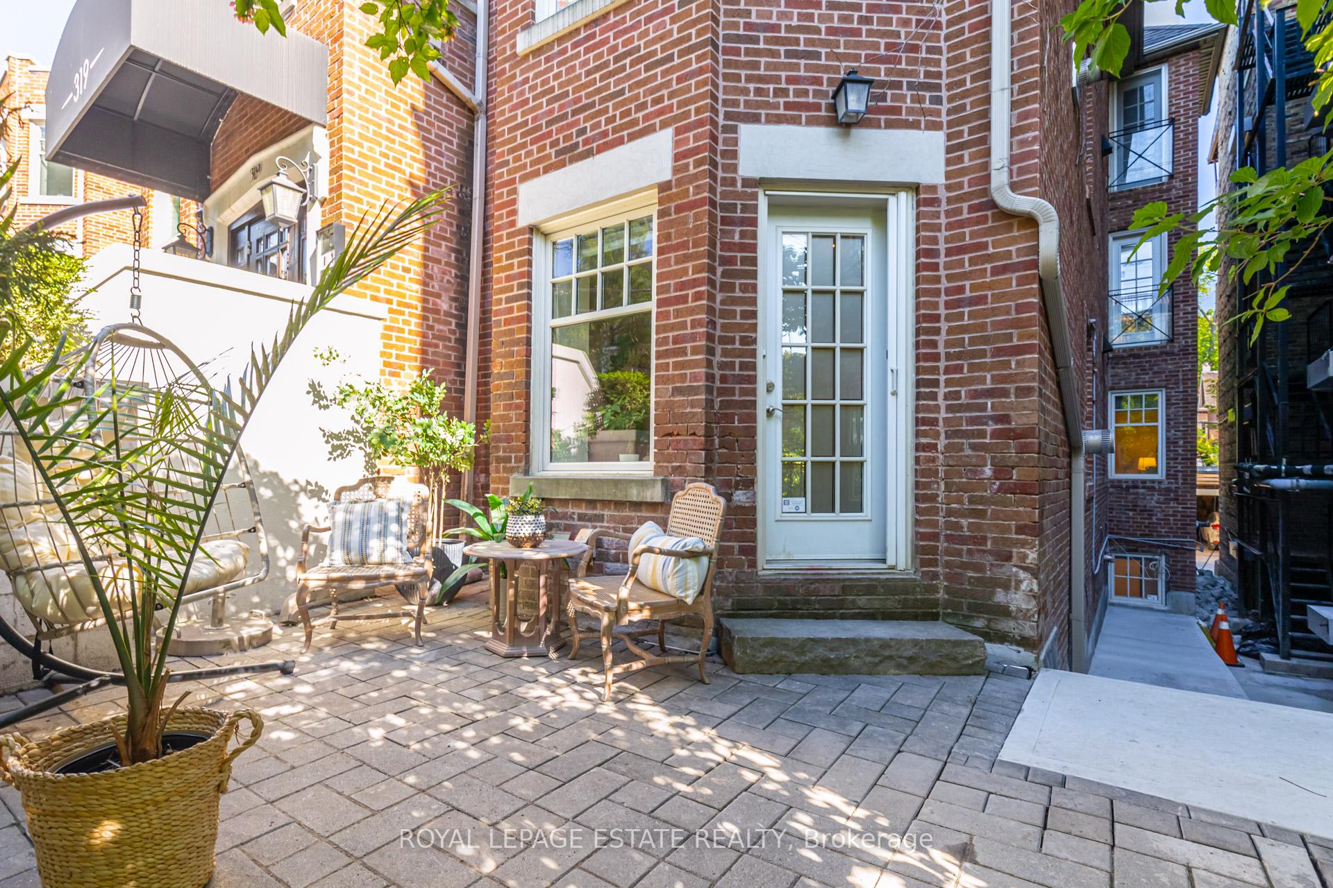 Photo 4 of Unit 1D, 319 Lonsdale Road, Toronto, Casa Loma — HOMEH