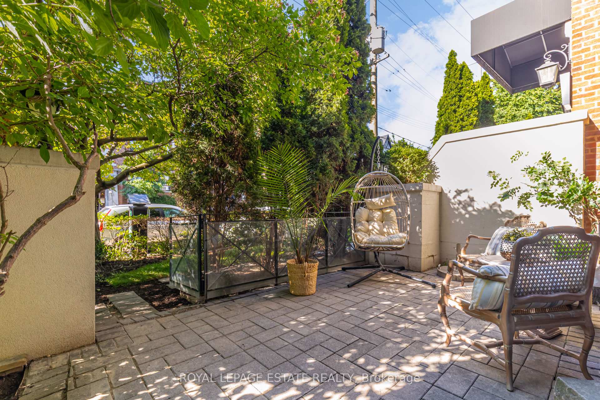 Photo 6 of Unit 1D, 319 Lonsdale Road, Toronto, Casa Loma — HOMEH