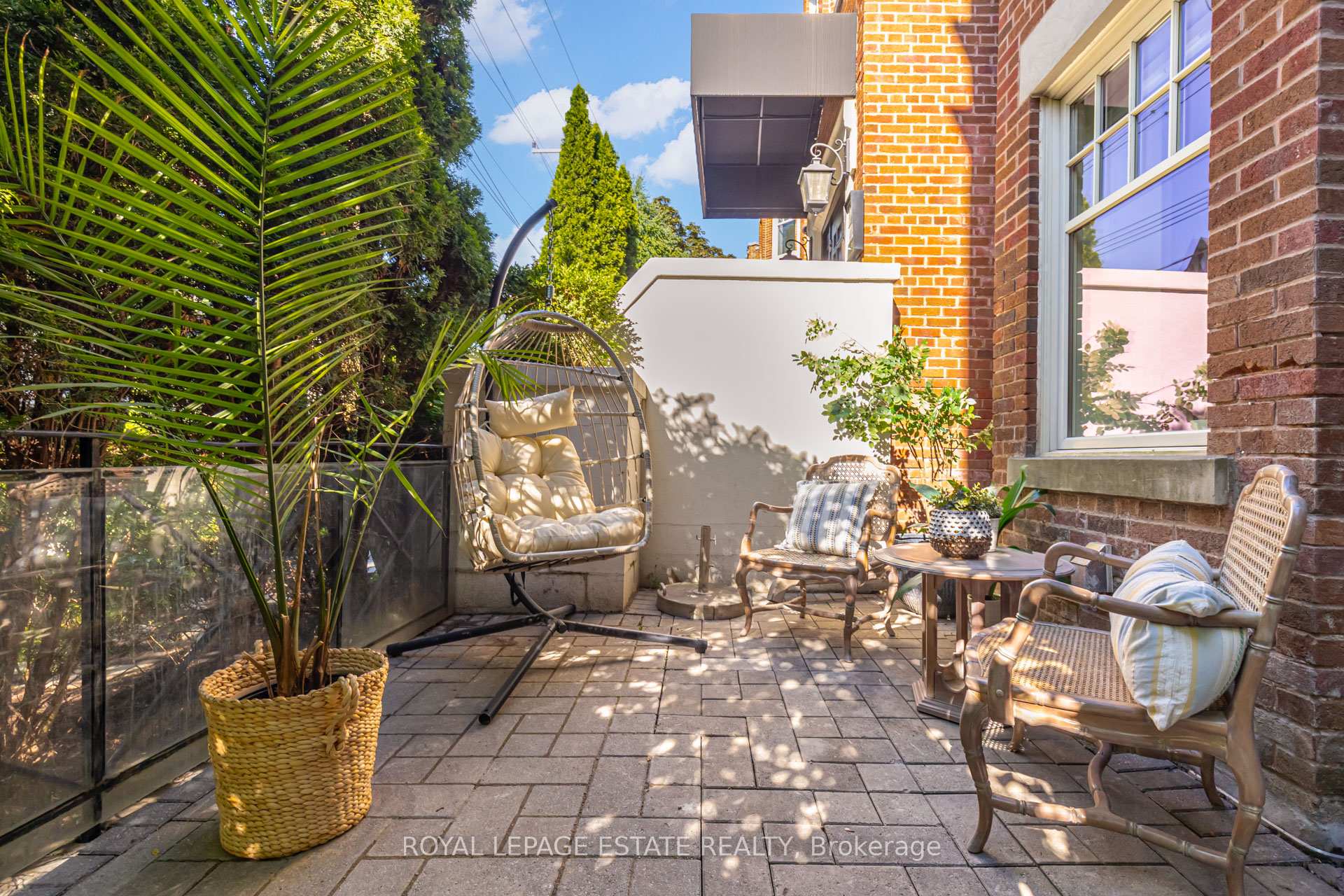 Photo 7 of Unit 1D, 319 Lonsdale Road, Toronto, Casa Loma — HOMEH