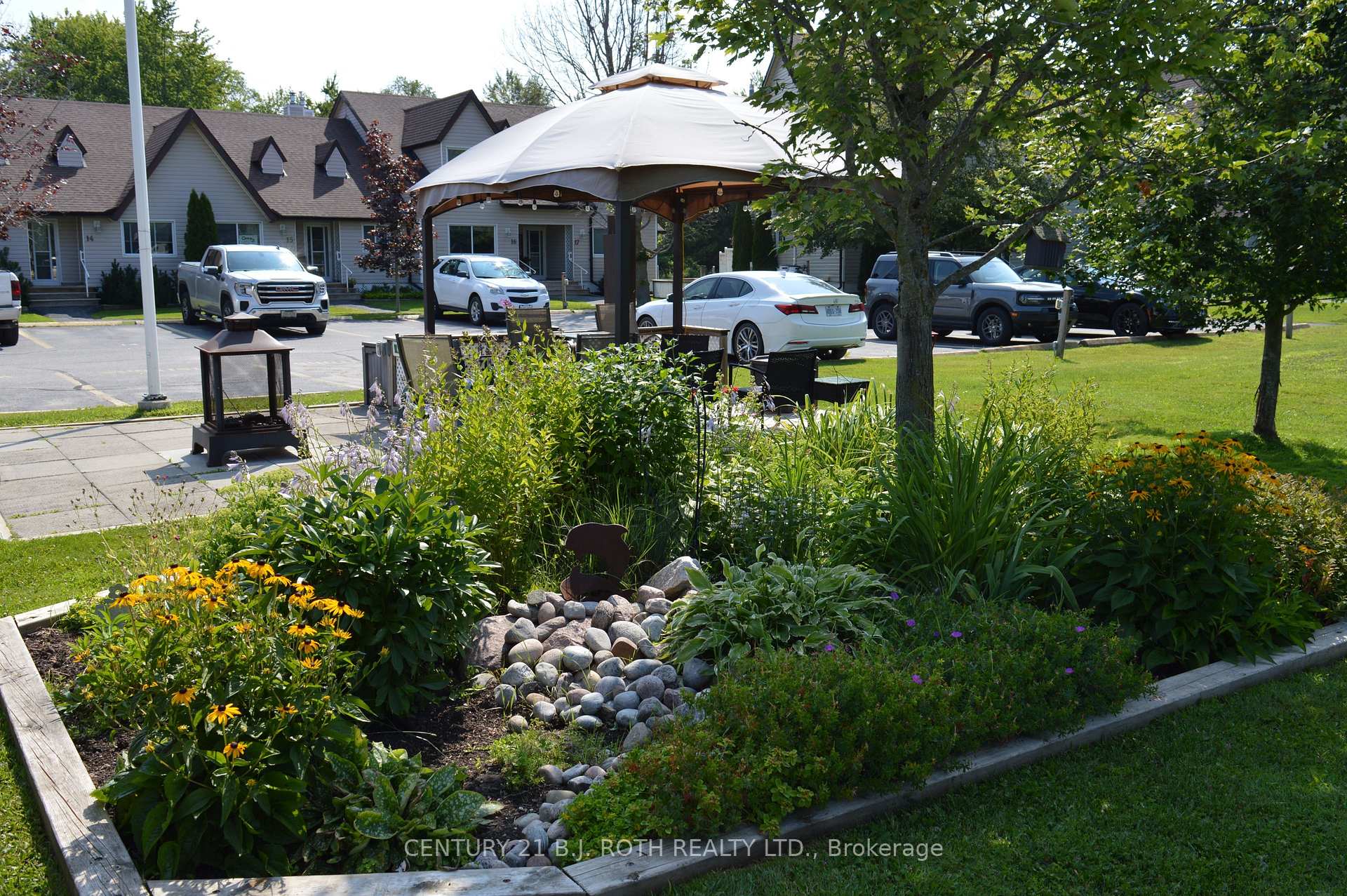 Photo 6 of Unit 15, 71 Laguna Parkway, Ramara, Rural Ramara — HOMEH