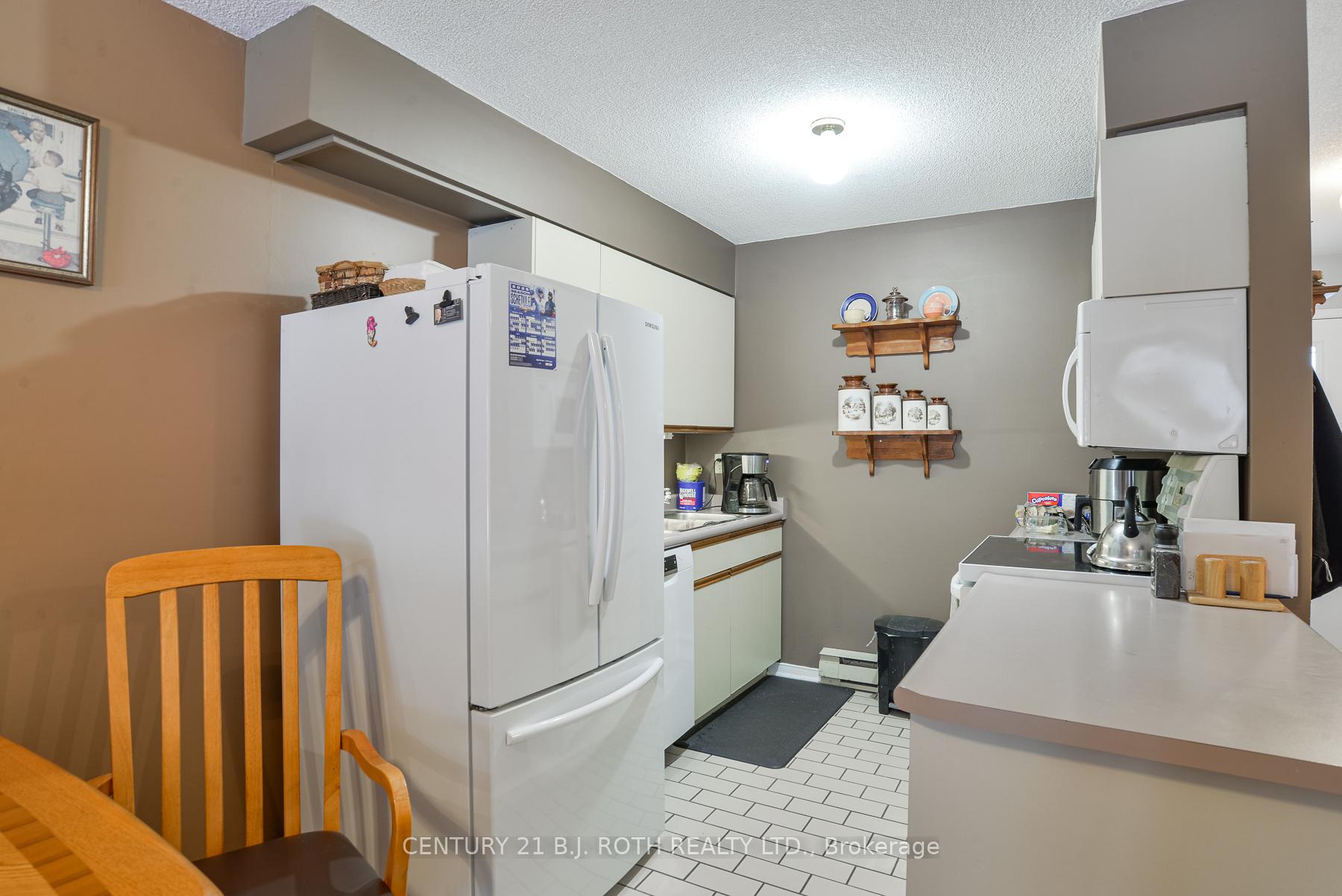 Photo 13 of Unit 15, 71 Laguna Parkway, Ramara, Rural Ramara — HOMEH