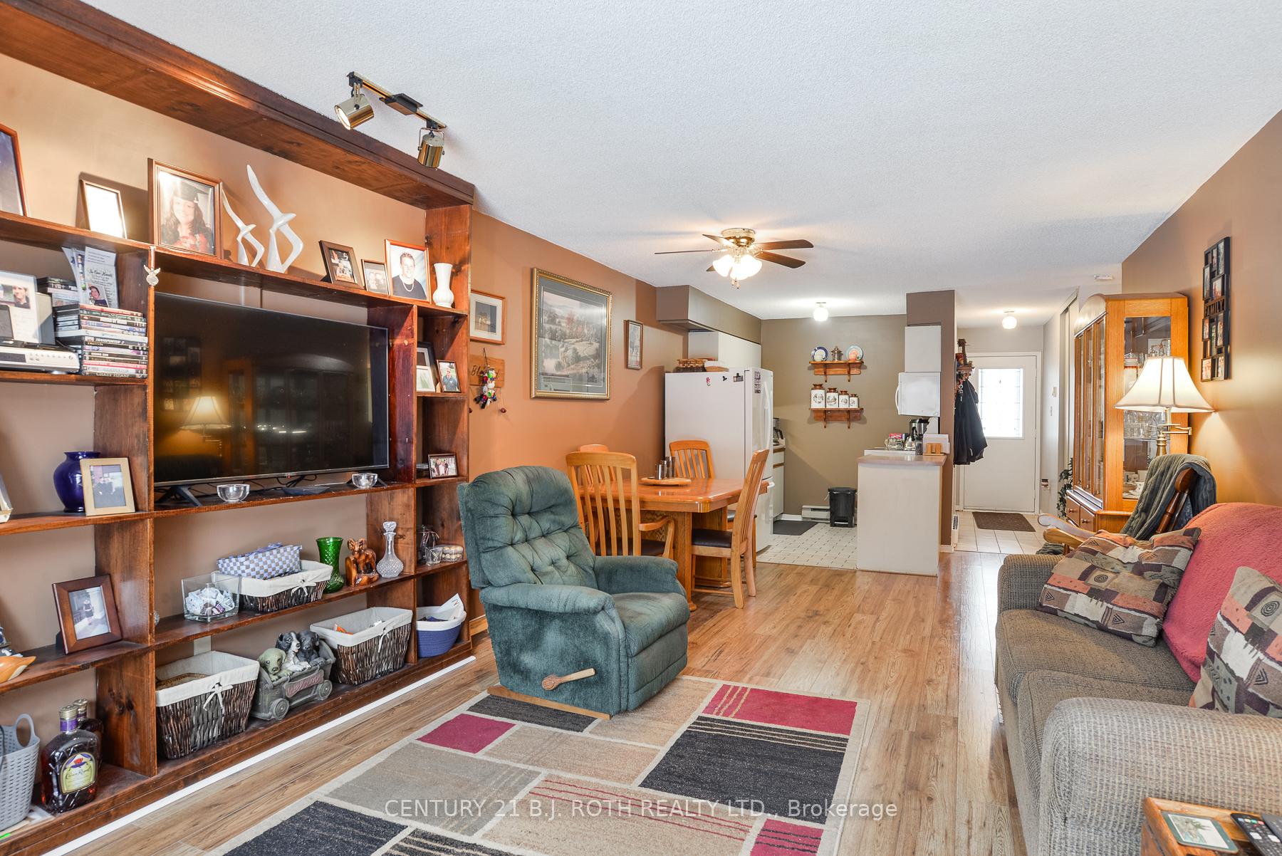 Photo 16 of Unit 15, 71 Laguna Parkway, Ramara, Rural Ramara — HOMEH