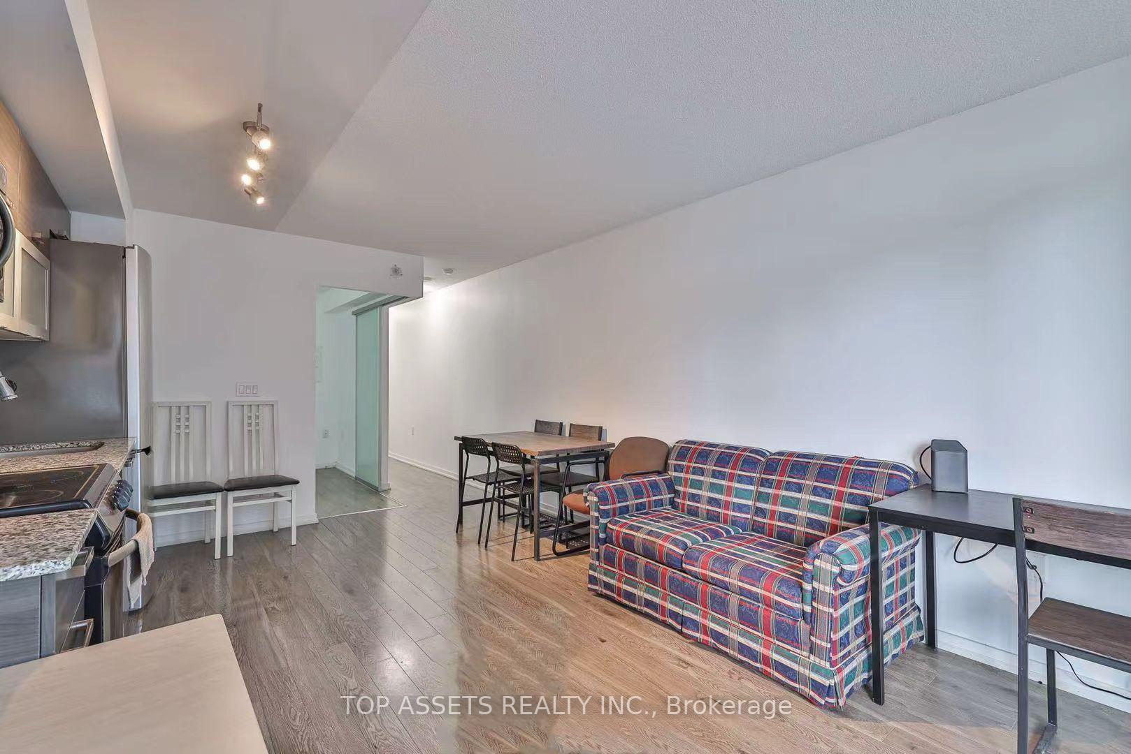 Photo 5 of Unit 518E, 36 Lisgar Street, Toronto, Niagara — HOMEH