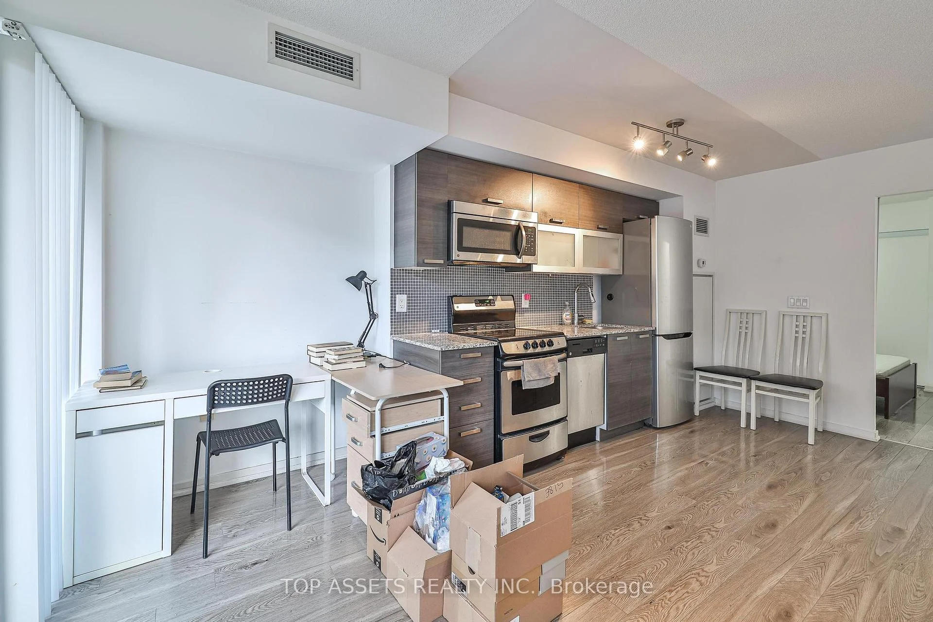 Photo 24 of Unit 518E, 36 Lisgar Street, Toronto, Niagara — HOMEH