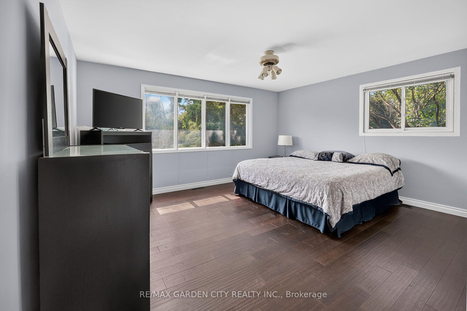 Photo 16 of 134 Russ Road, Grimsby, Grimsby Escarpment — HOMEH