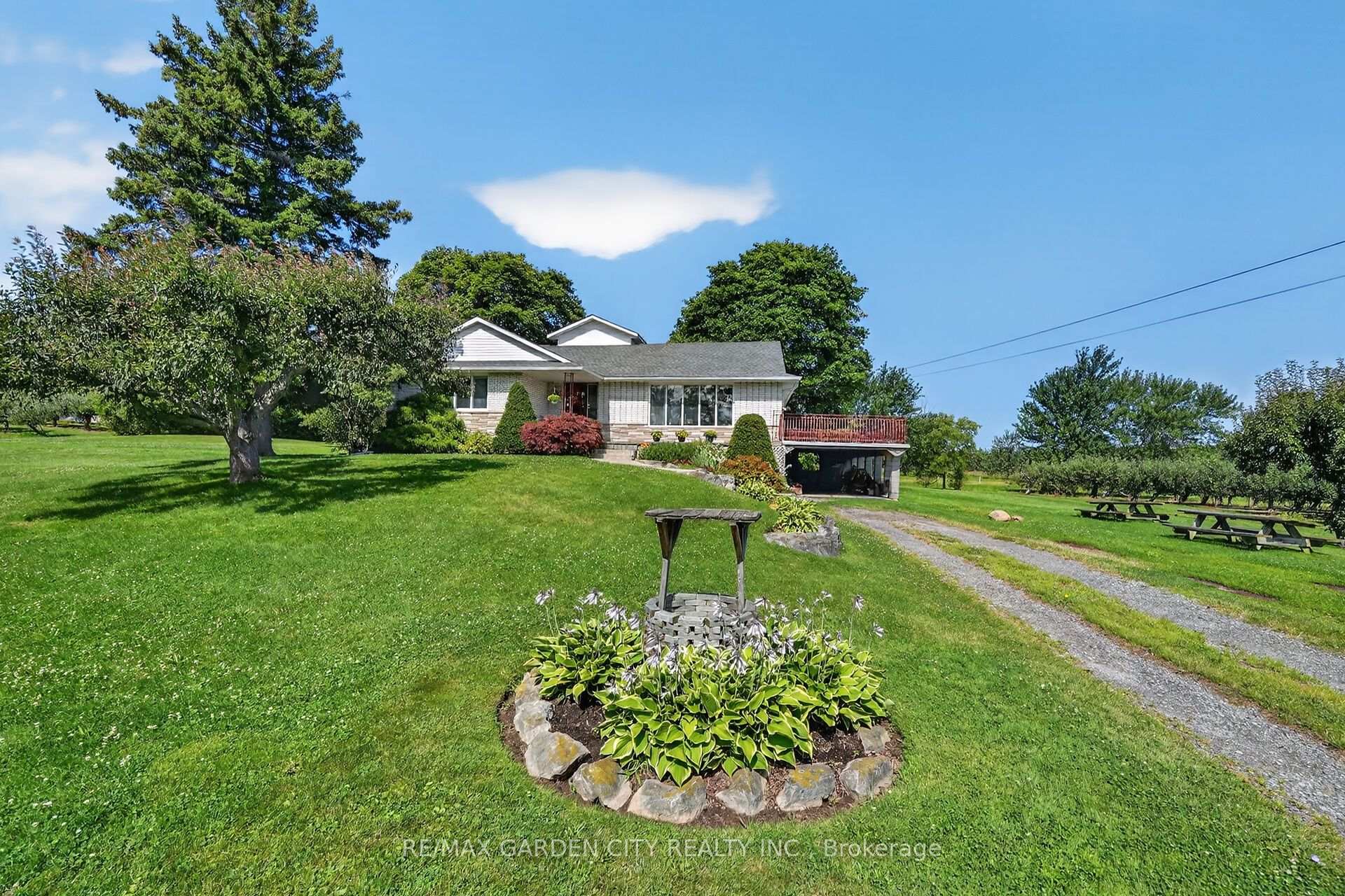 Photo 37 of 134 Russ Road, Grimsby, Grimsby Escarpment — HOMEH