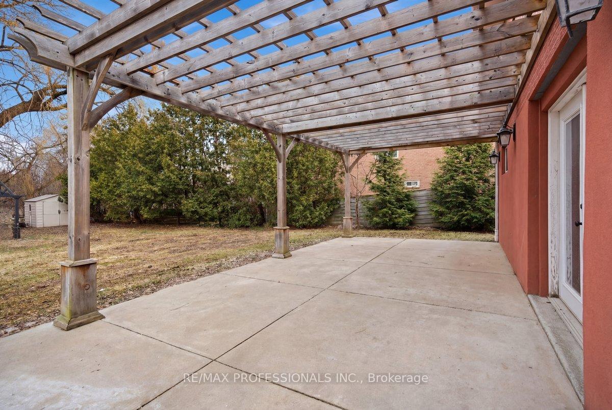 Photo 11 of Unit D, 9611 Keele Street, Vaughan, Maple — HOMEH