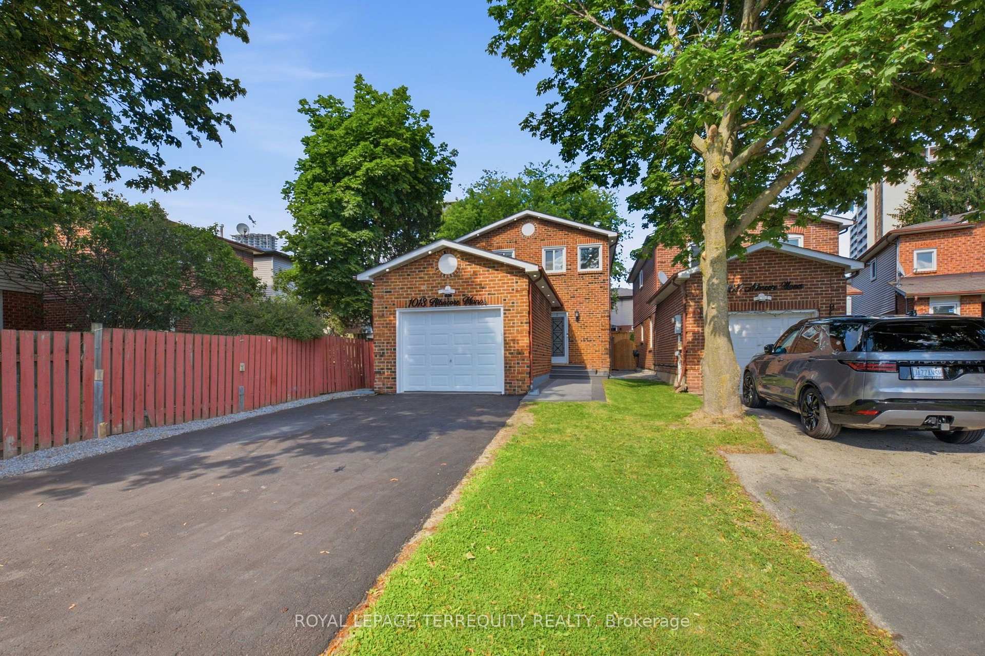 Photo 2 of 1013 Albacore Manor, Pickering, Bay Ridges — HOMEH
