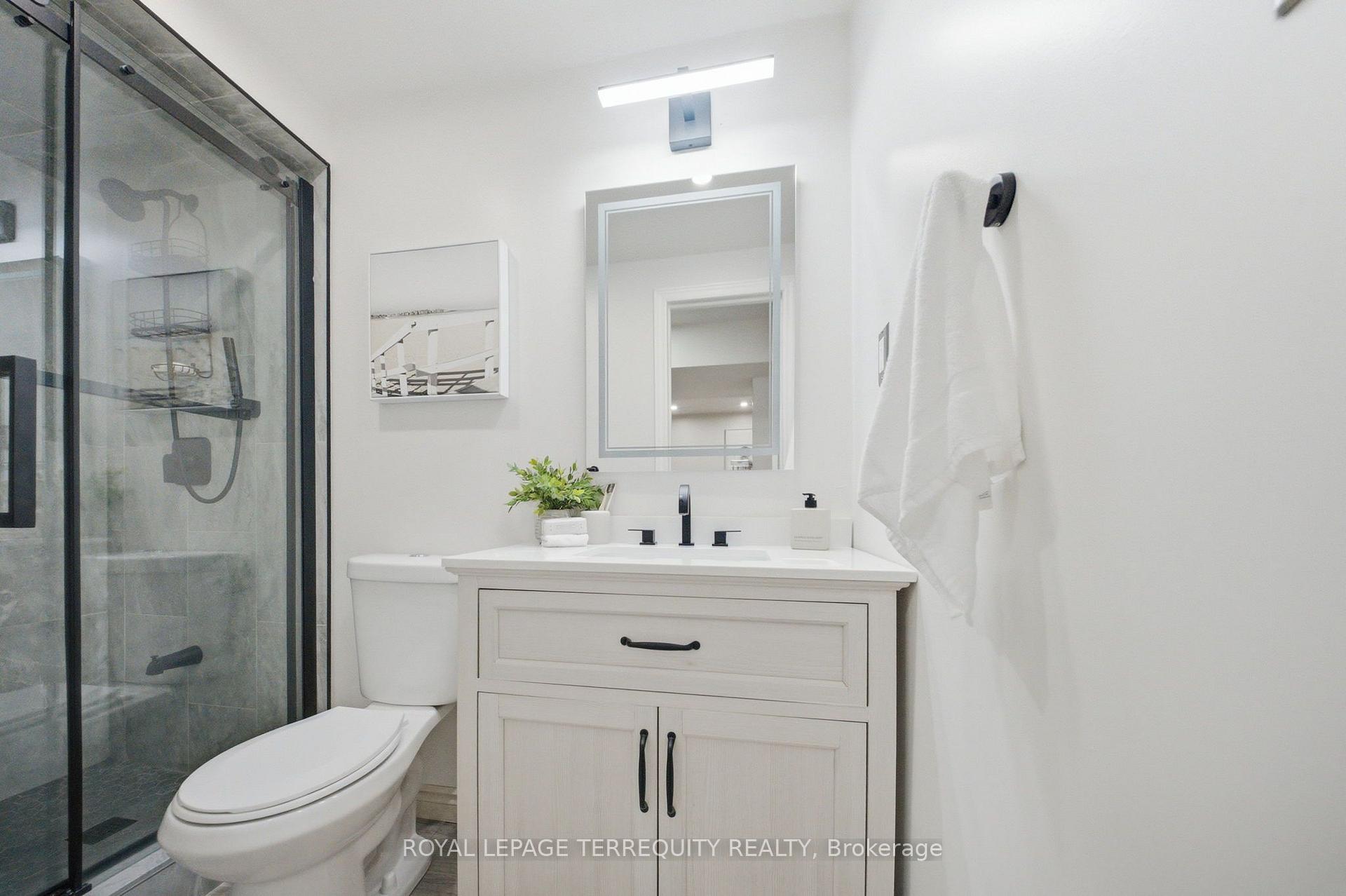 Photo 35 of 1013 Albacore Manor, Pickering, Bay Ridges — HOMEH