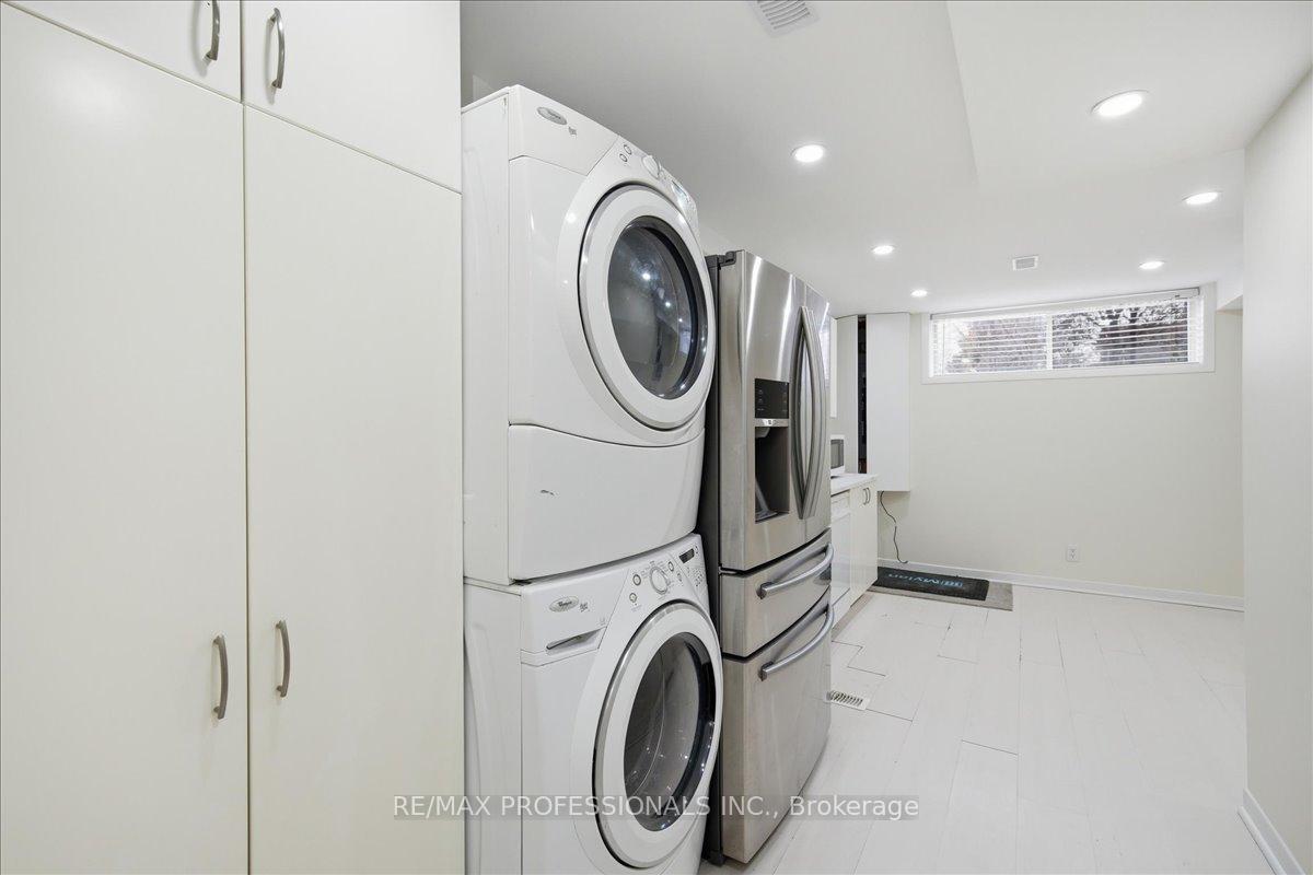 Photo 11 of Unit C, 9611 Keele Street, Vaughan, Maple — HOMEH