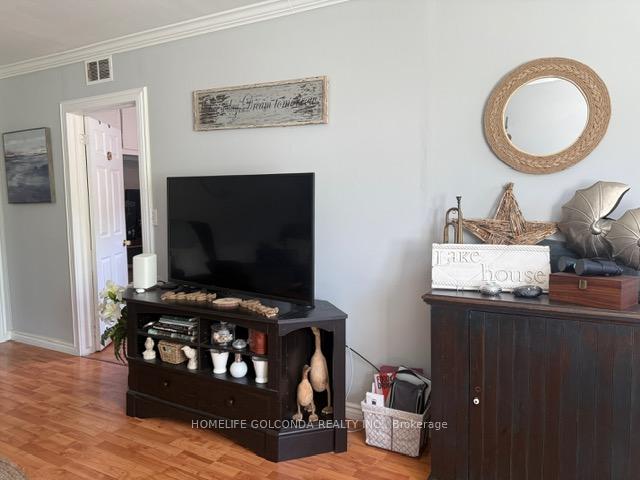 Photo 6 of 240 Pine Beach Drive, Georgina, Keswick South — HOMEH