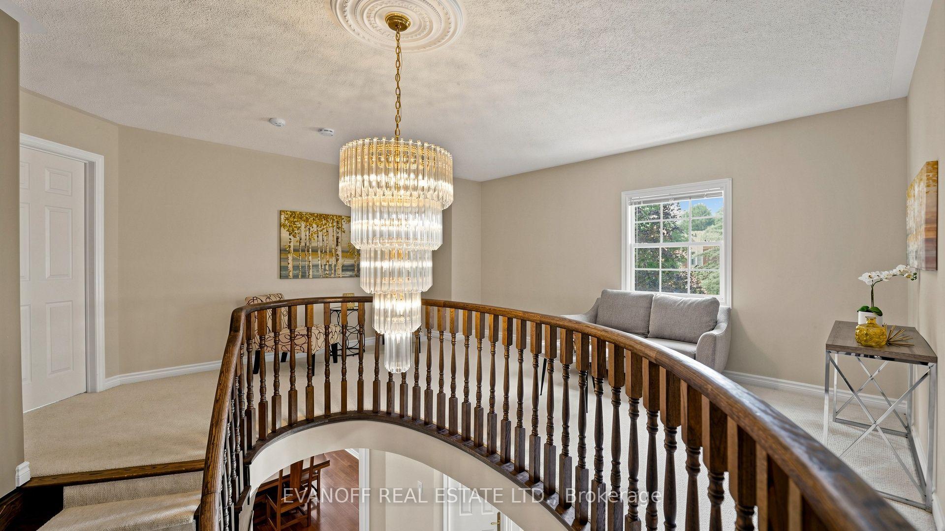 Photo 23 of 929 Creebridge Crescent, Newmarket, Stonehaven-Wyndham — HOMEH
