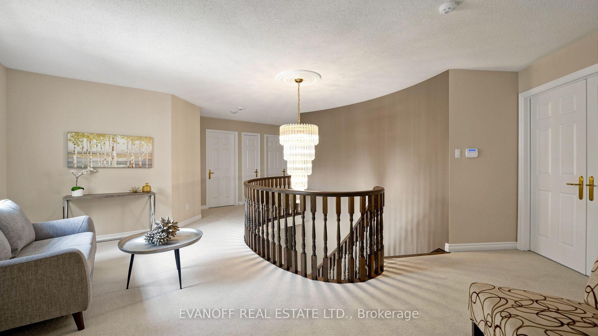 Photo 24 of 929 Creebridge Crescent, Newmarket, Stonehaven-Wyndham — HOMEH