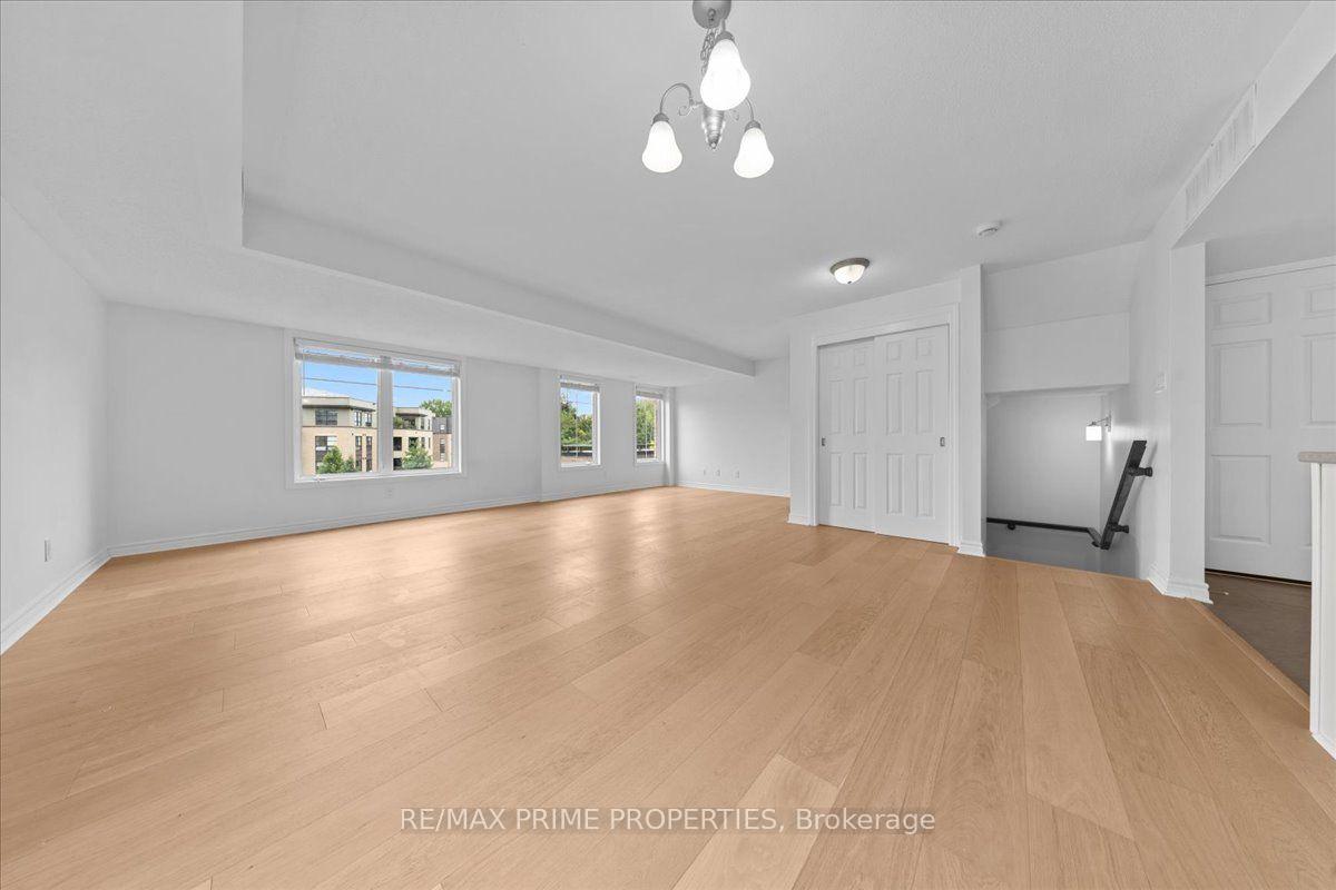 Photo 3 of Unit B, 279 Titanium Private, Ottawa, Convent Glen North — HOMEH