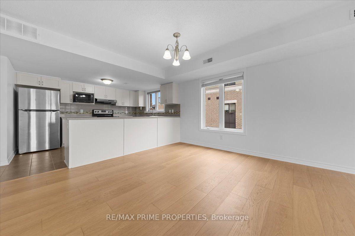 Photo 7 of Unit B, 279 Titanium Private, Ottawa, Convent Glen North — HOMEH