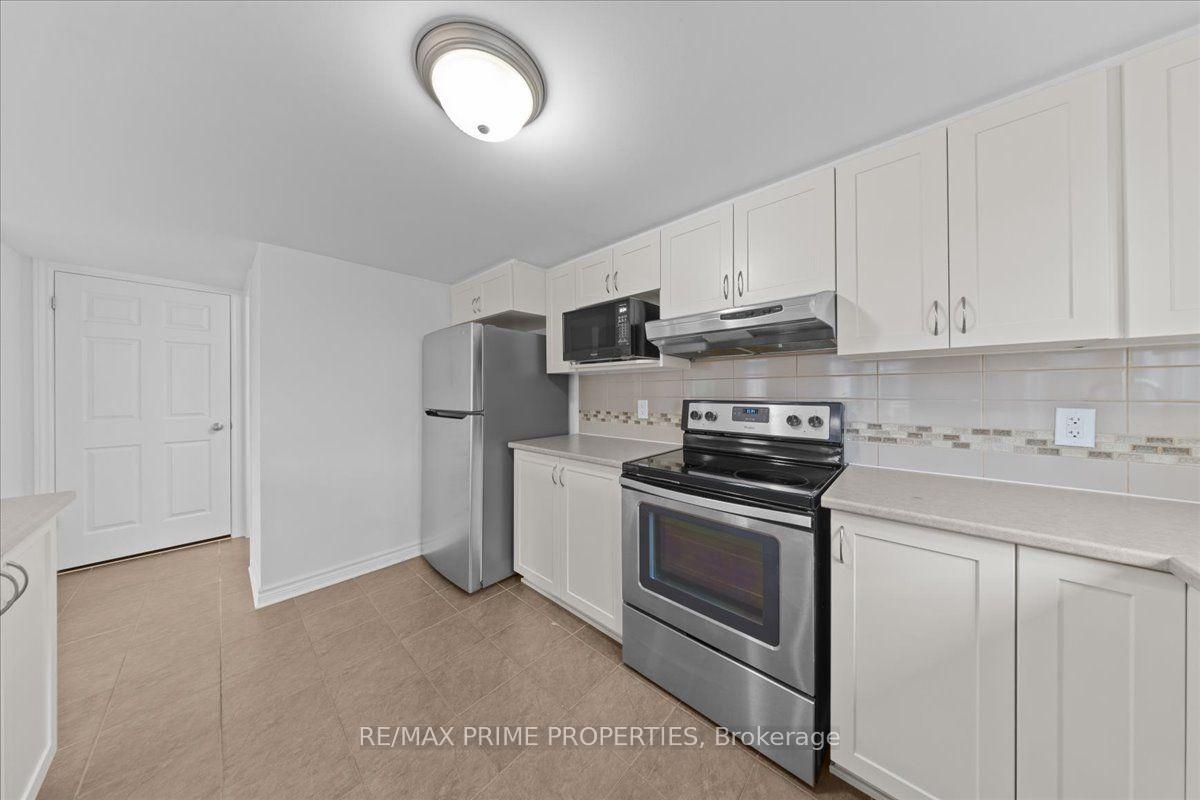 Photo 18 of Unit B, 279 Titanium Private, Ottawa, Convent Glen North — HOMEH
