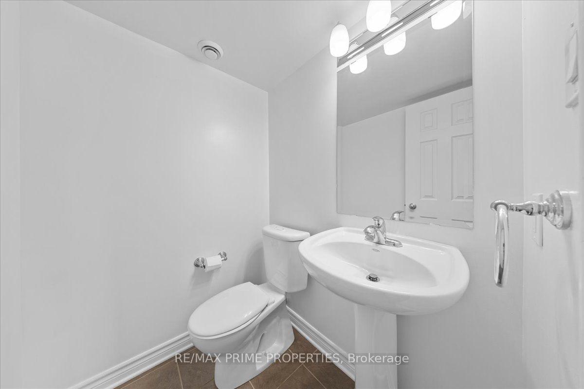 Photo 25 of Unit B, 279 Titanium Private, Ottawa, Convent Glen North — HOMEH