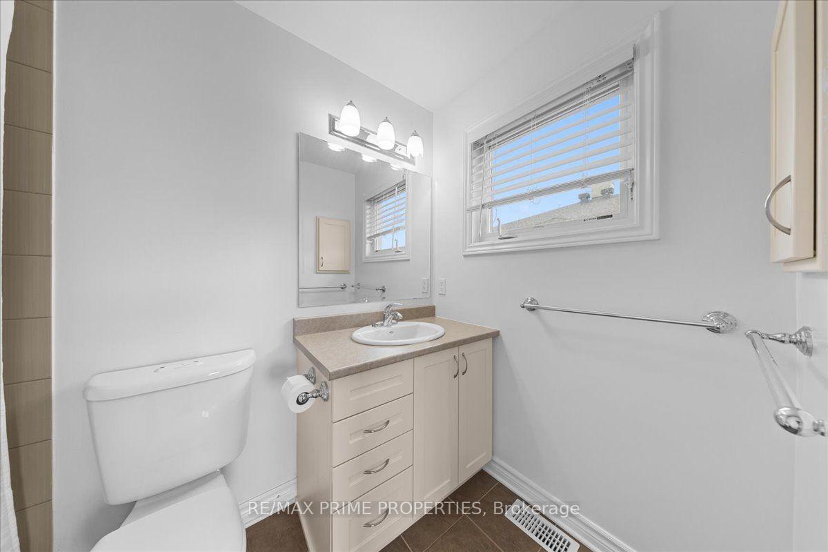 Photo 26 of Unit B, 279 Titanium Private, Ottawa, Convent Glen North — HOMEH