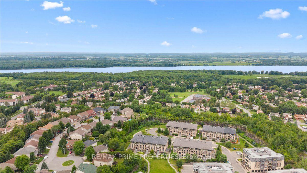 Photo 36 of Unit B, 279 Titanium Private, Ottawa, Convent Glen North — HOMEH